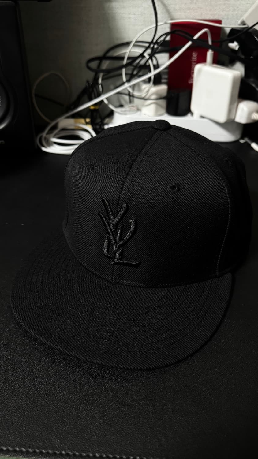 오피움 플레이보이카티 스냅백 블랙 738 상품이미지2