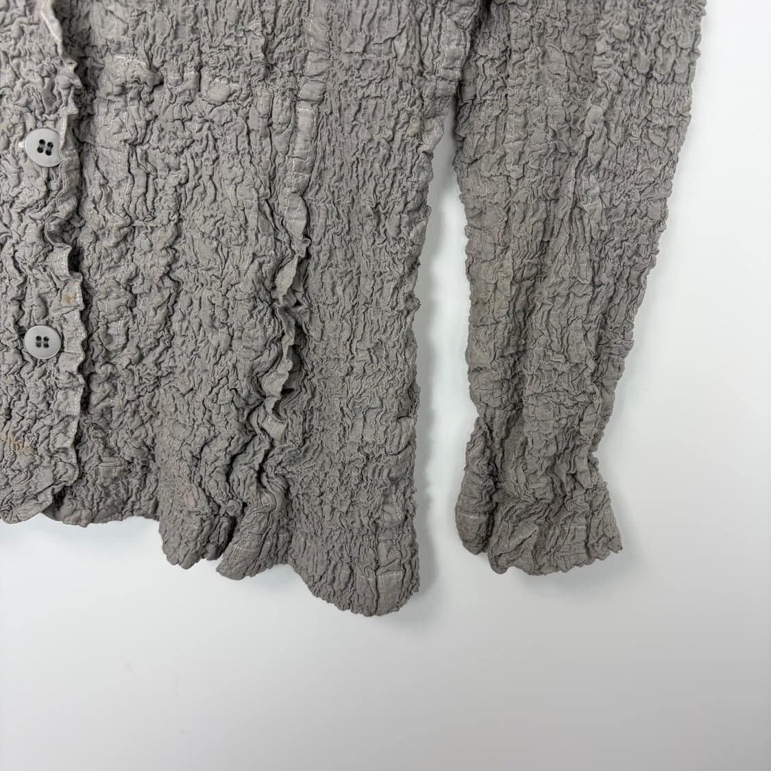 이세이미야케 주름 패턴 자켓 셔츠 가디건 상품이미지3