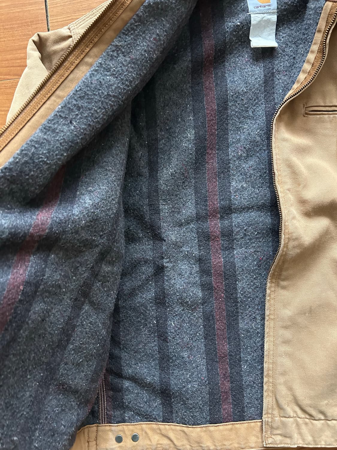 칼하트 디트로이트 j01 자켓 상품이미지6