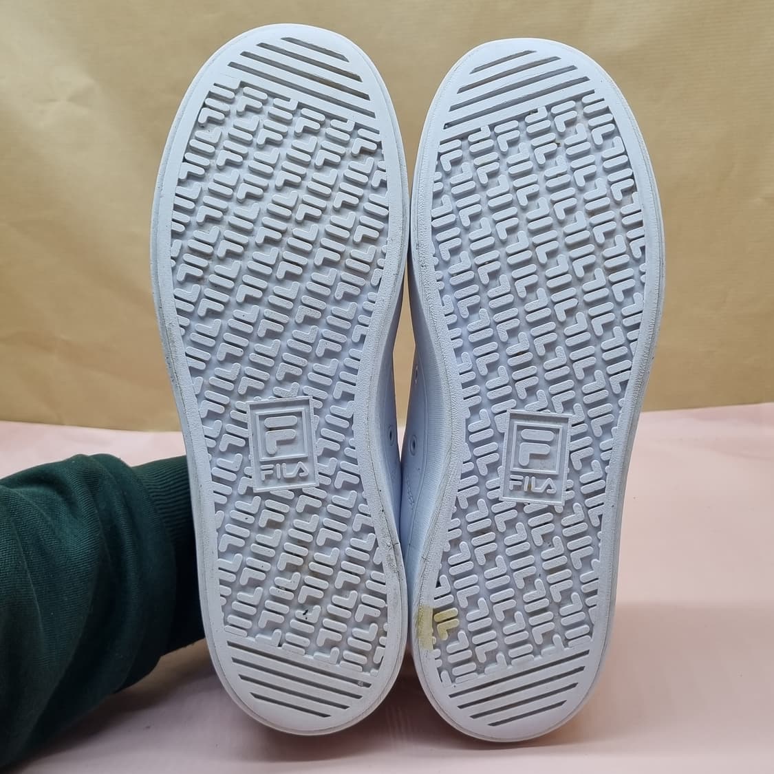 휠라 코트 디럭스 벨크로 스니커즈 245  상품이미지3