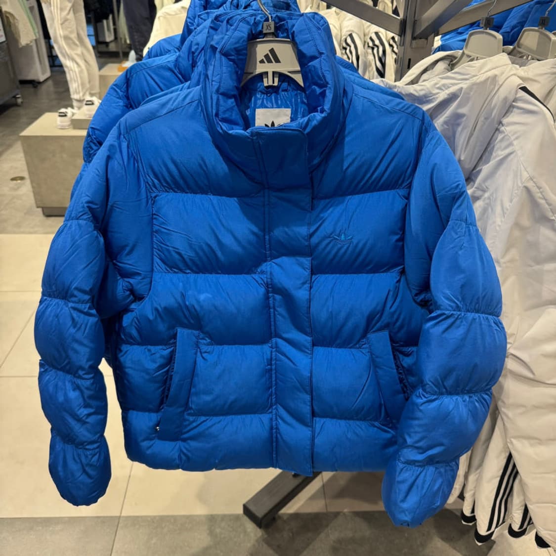 아디다스 패딩 상품이미지1