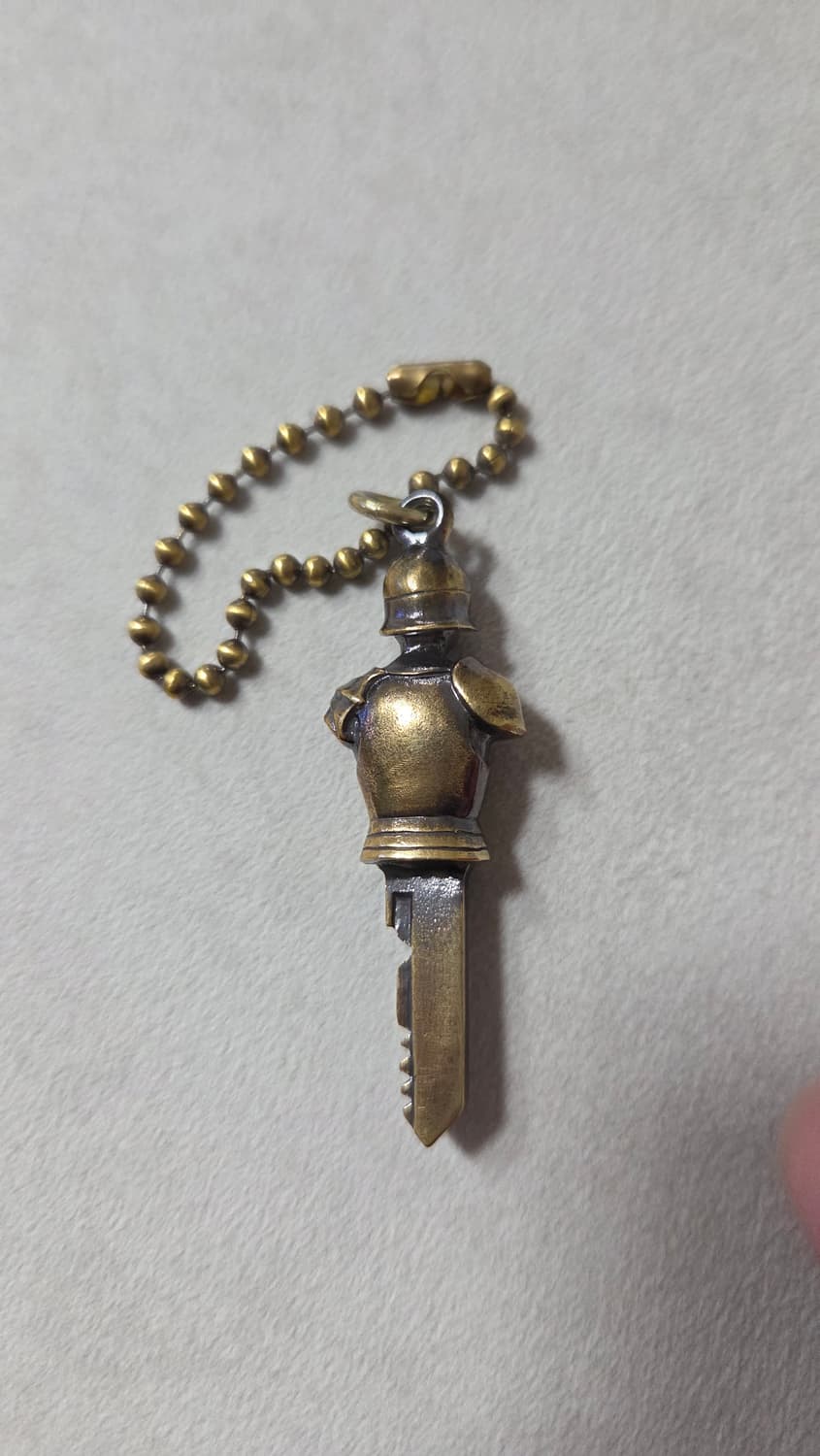 아디다스 떠그클럽 한정판 키링 상품이미지2