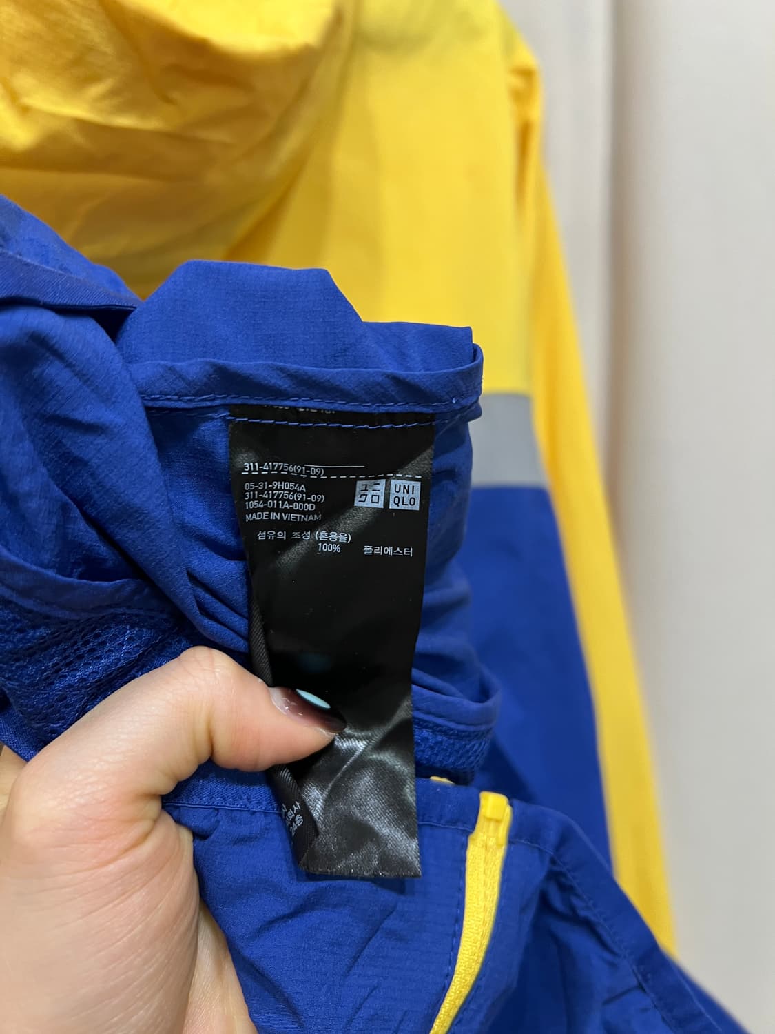 유니클로JW앤더슨 여성 홑겹 바람막이 자켓  상품이미지6