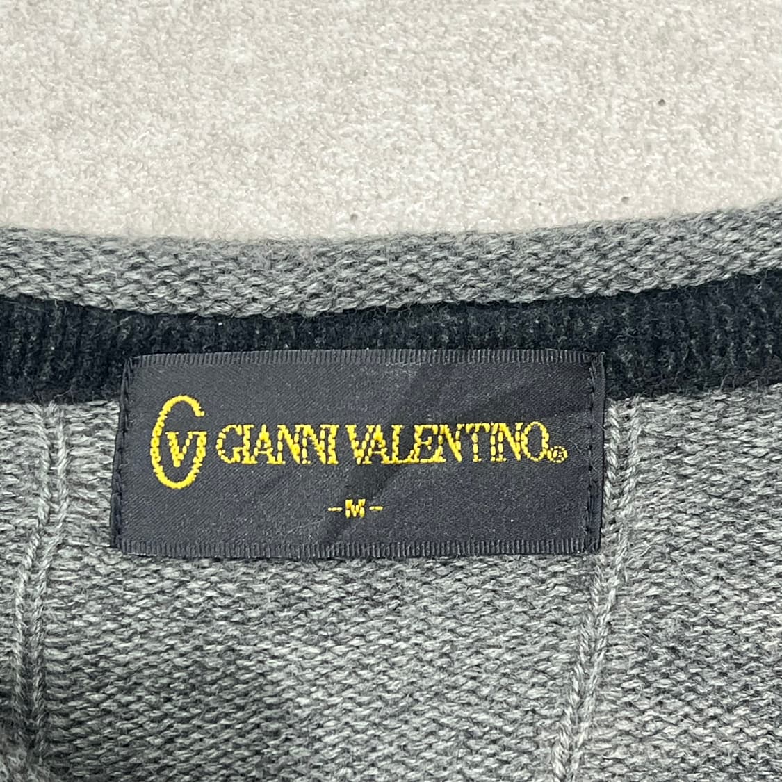 지아니발렌티노 자수 패치 니트 s09736 상품이미지5