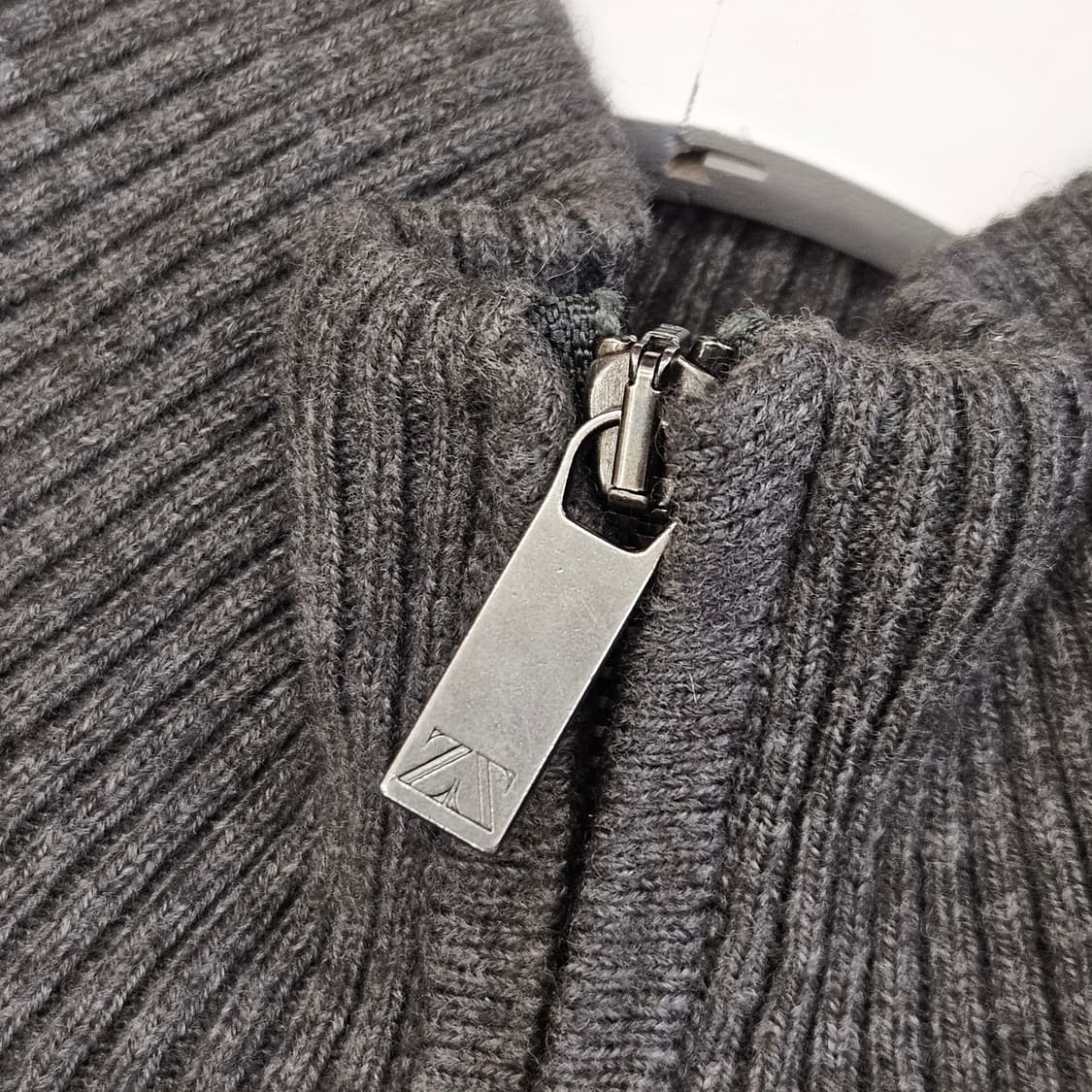 Zegna sport 제냐 스포츠 울 니트 반집업 M~L 상품이미지5