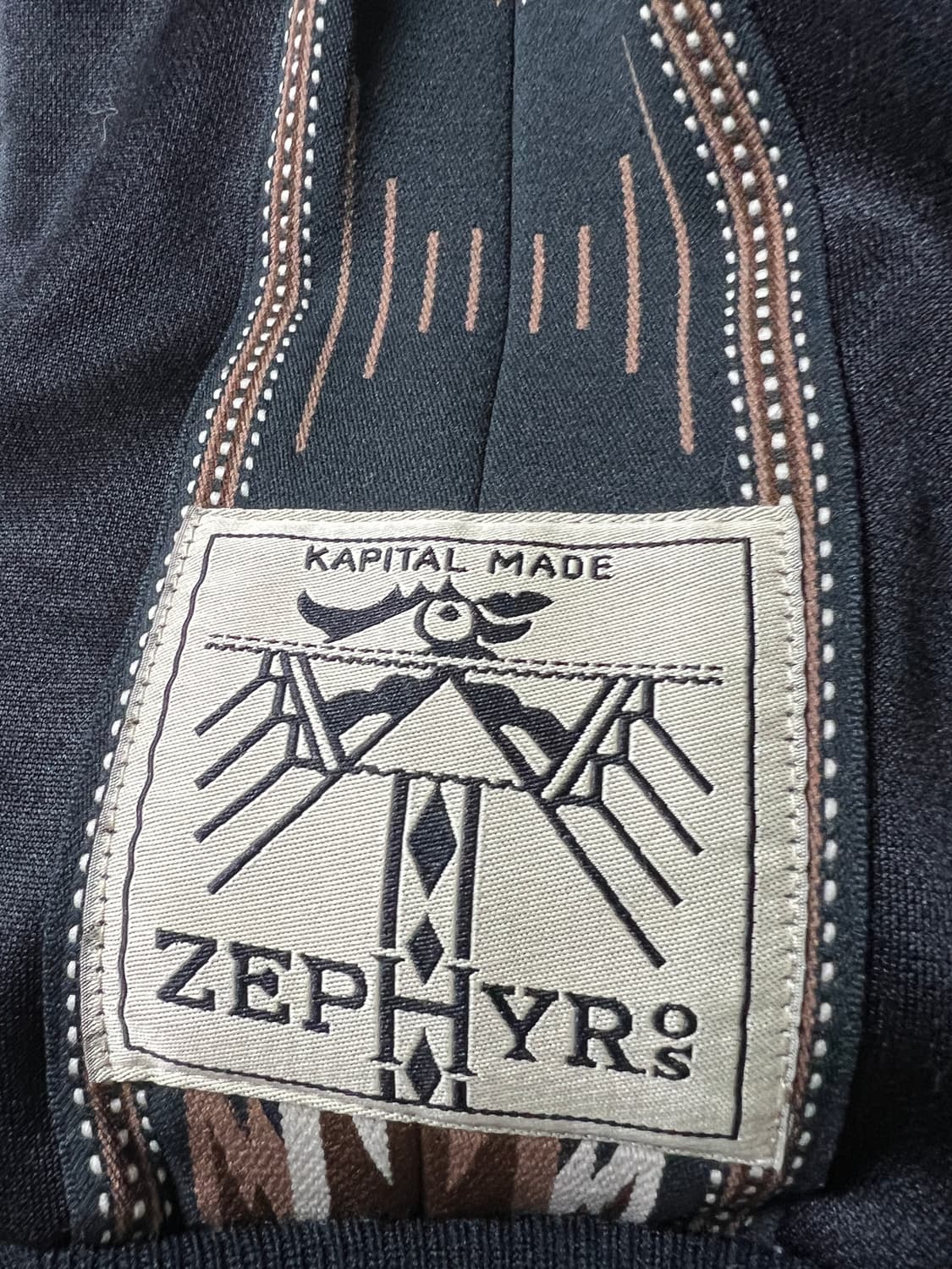 캐피탈 제피르 트랙탑 블랙 3사이즈 상품이미지3