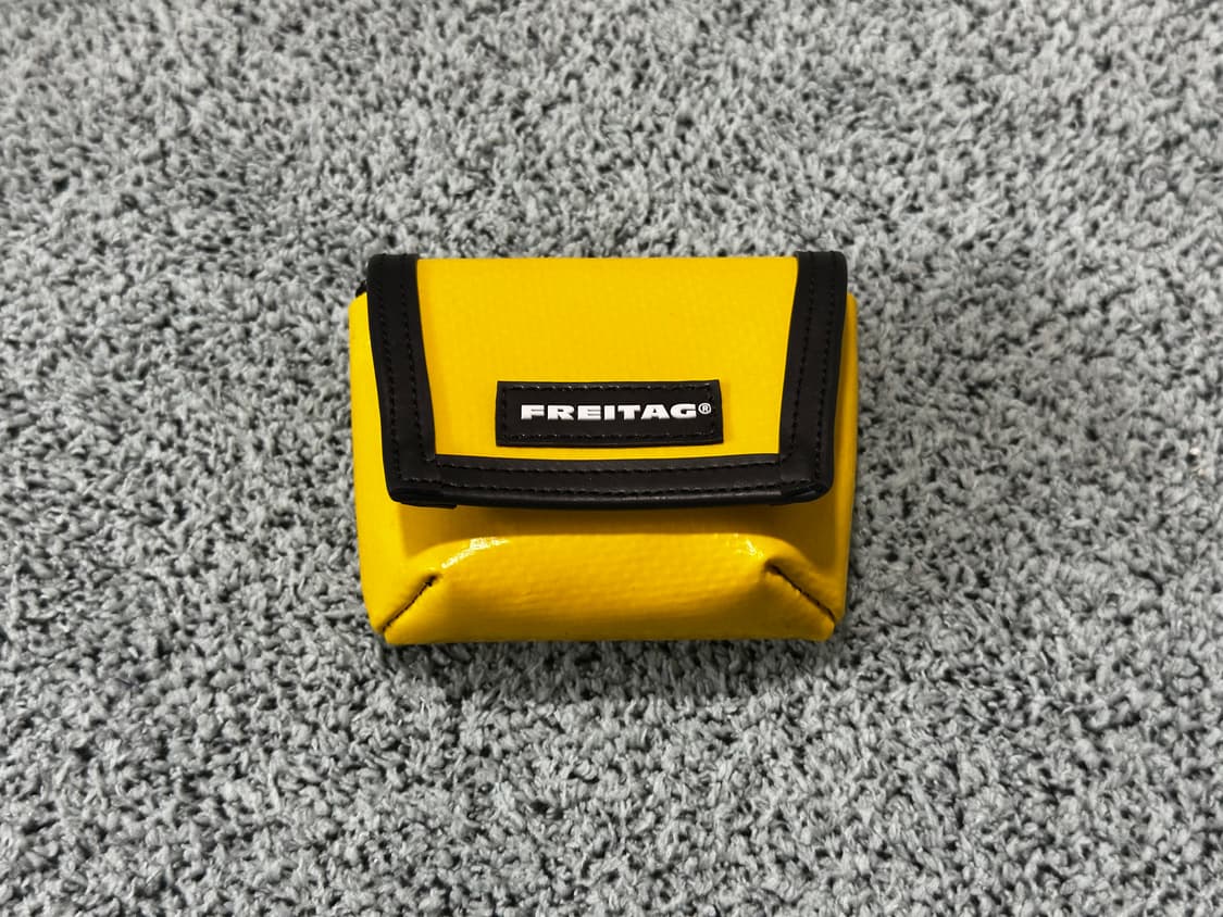 (NEW) 프라이탁 새상품 미니 키링 에어팟 파우치 판매 상품이미지3