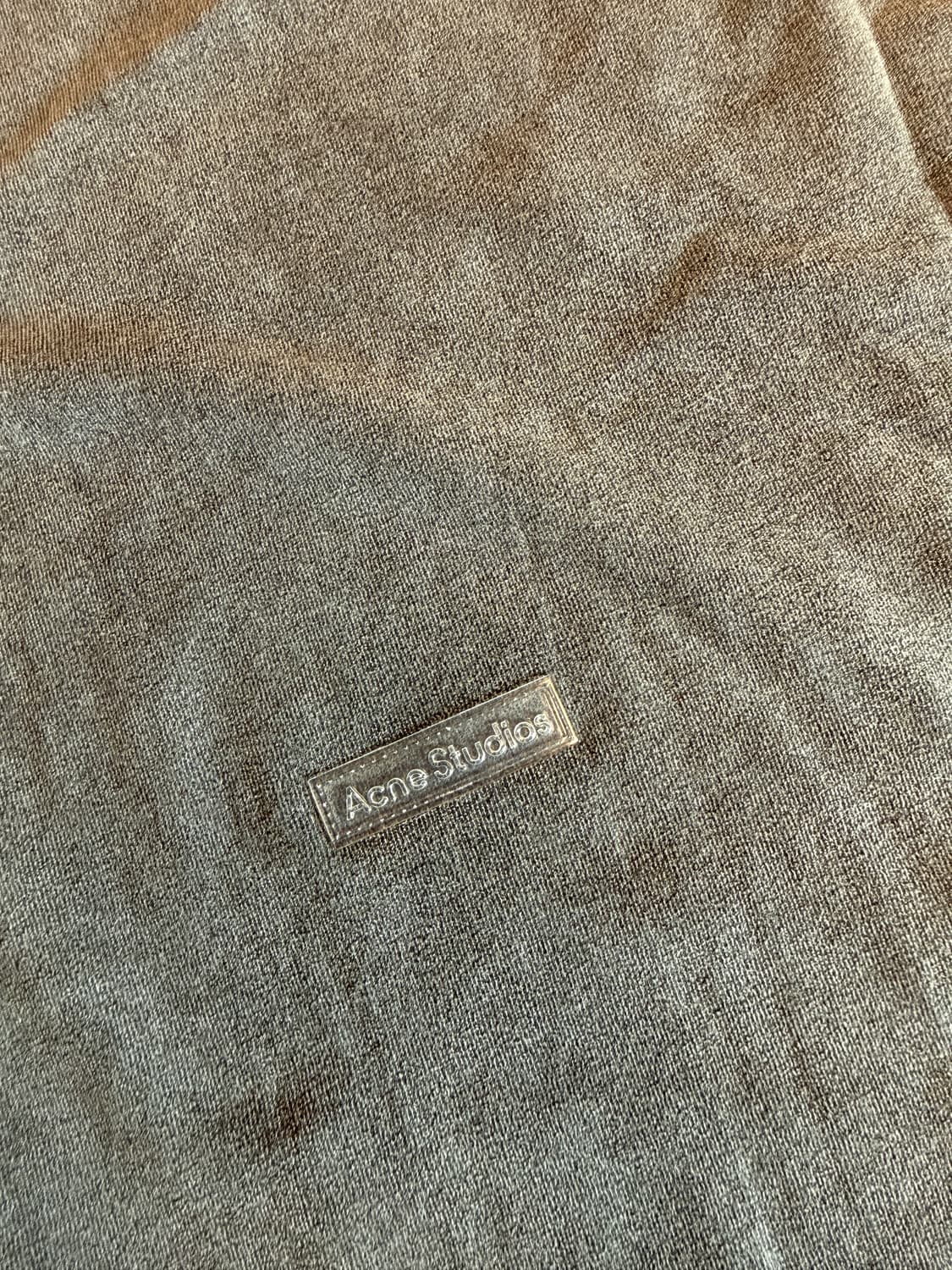 [M] 아크네 스튜디오 크루넥 긴팔 티셔츠 상품이미지3