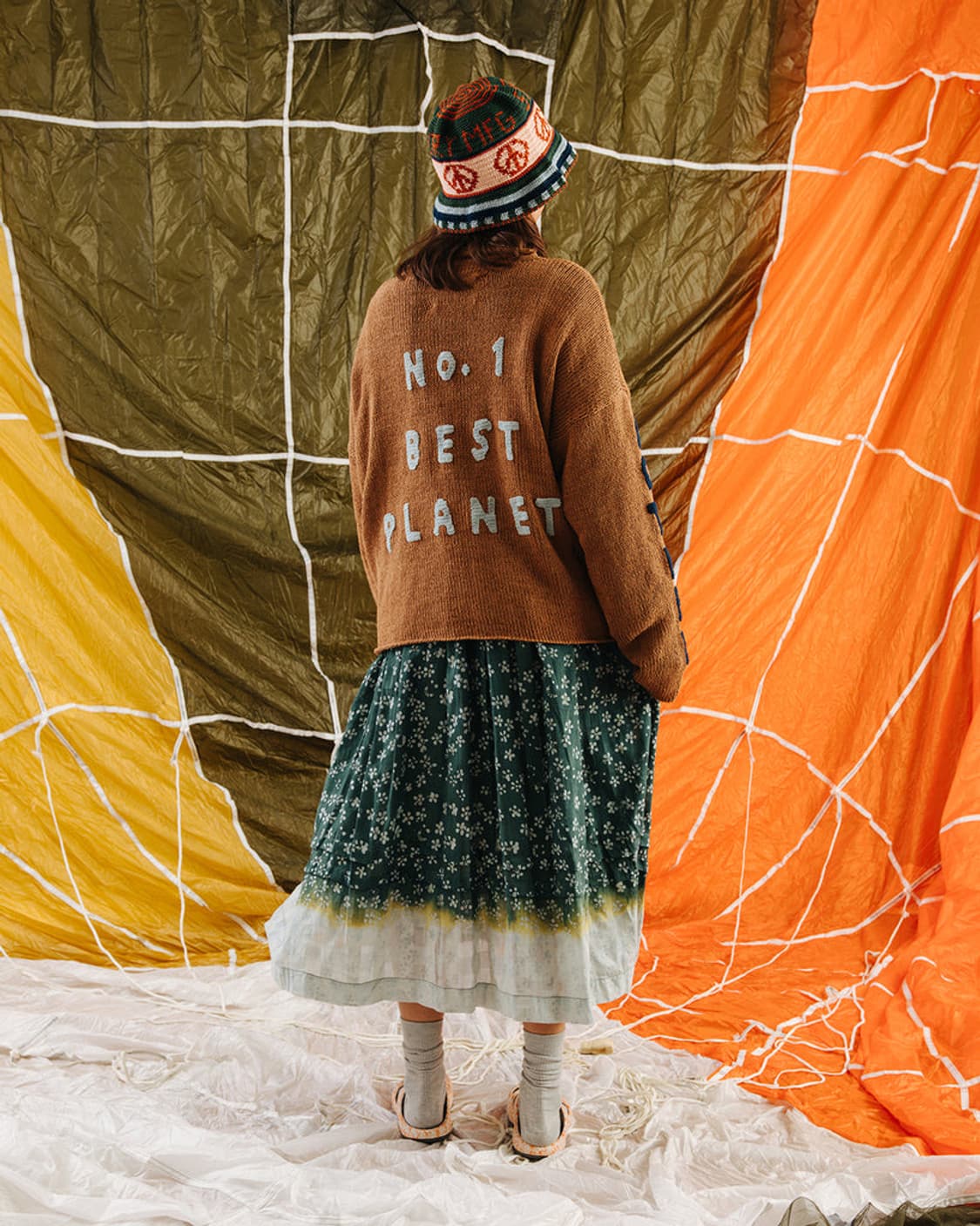 스토리 엠에프지 롤넥 스웨터 마더 어스 브라운 상품이미지6