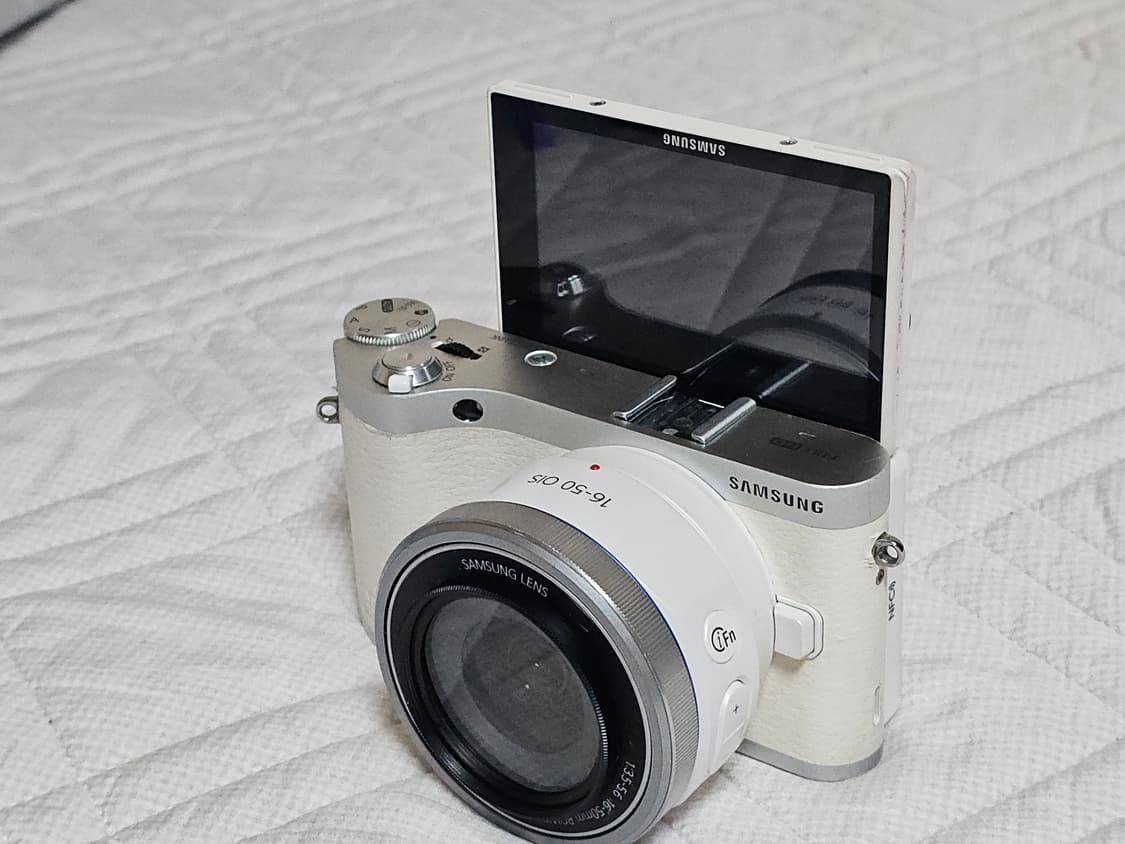 삼성 NX300M 미러리스 카메라 상품이미지3