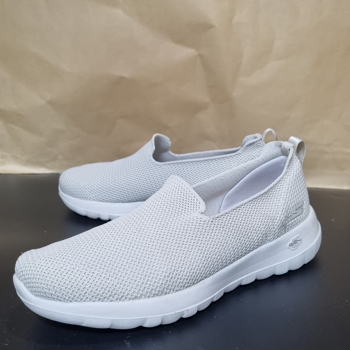 스케쳐스 고워크 조이 여성슬립온240  상품이미지1