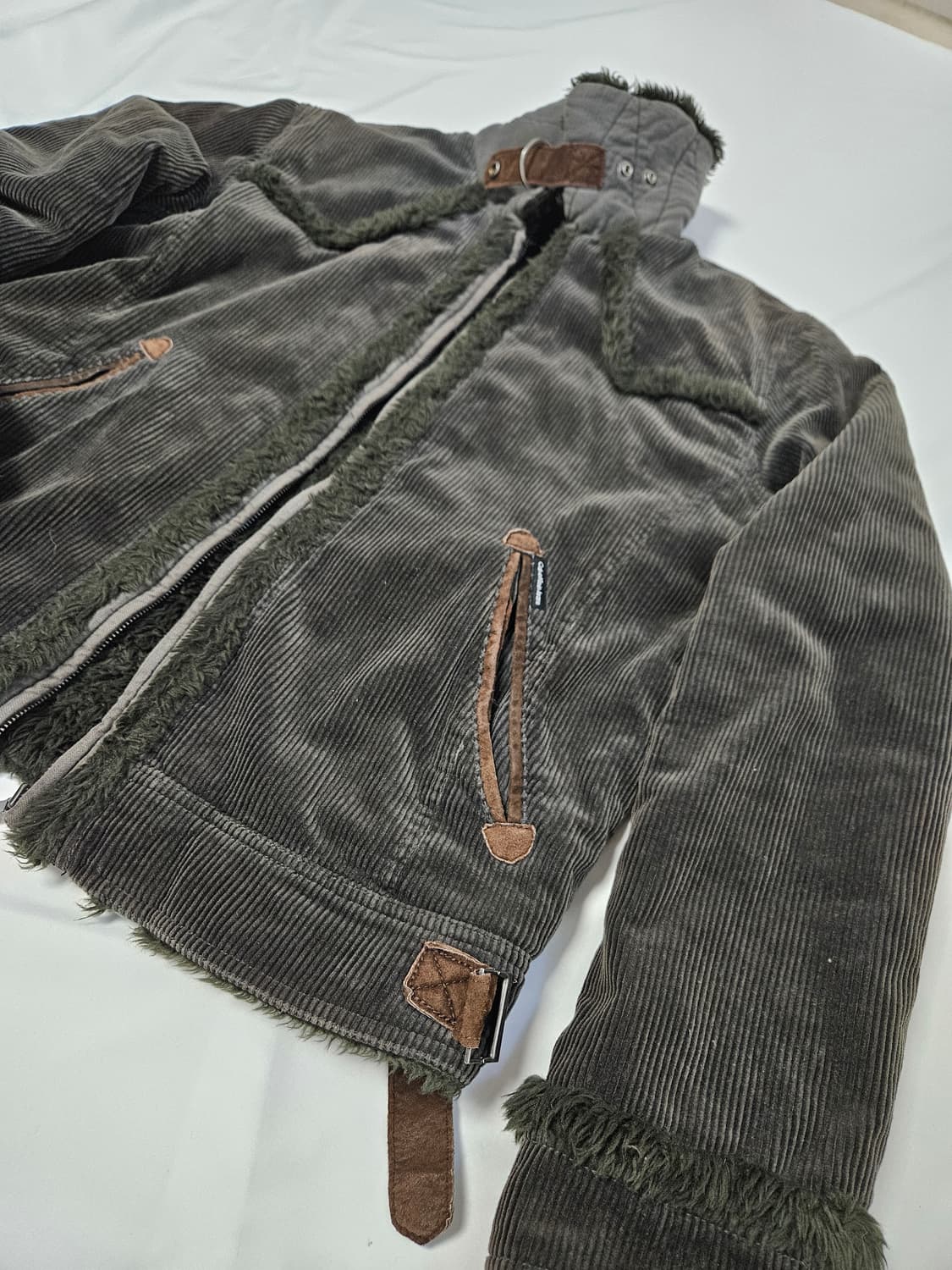 캘빈클라인 시어링퍼 코듀로이 무스탕 쉐르파 다크카키 빈티지 L 105 상품이미지2