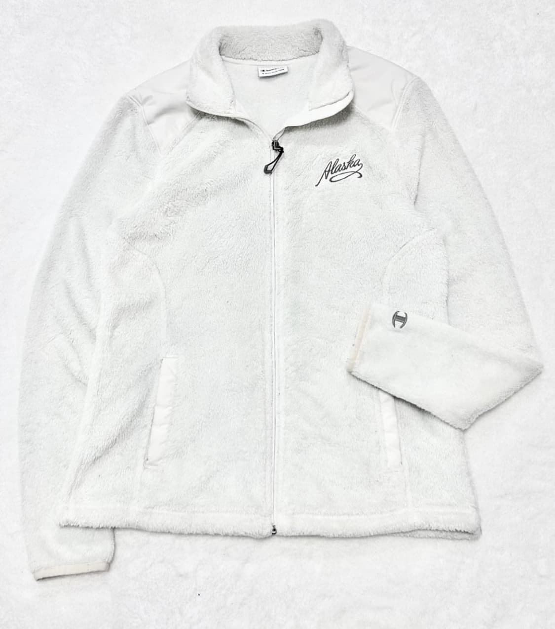 챔피온 자수 로고 화이트 후리스 상품이미지1