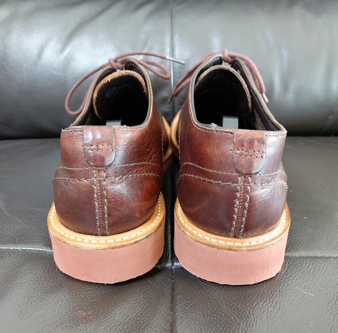 클락스 가죽 스티치 드레스화(275mm) 상품이미지5