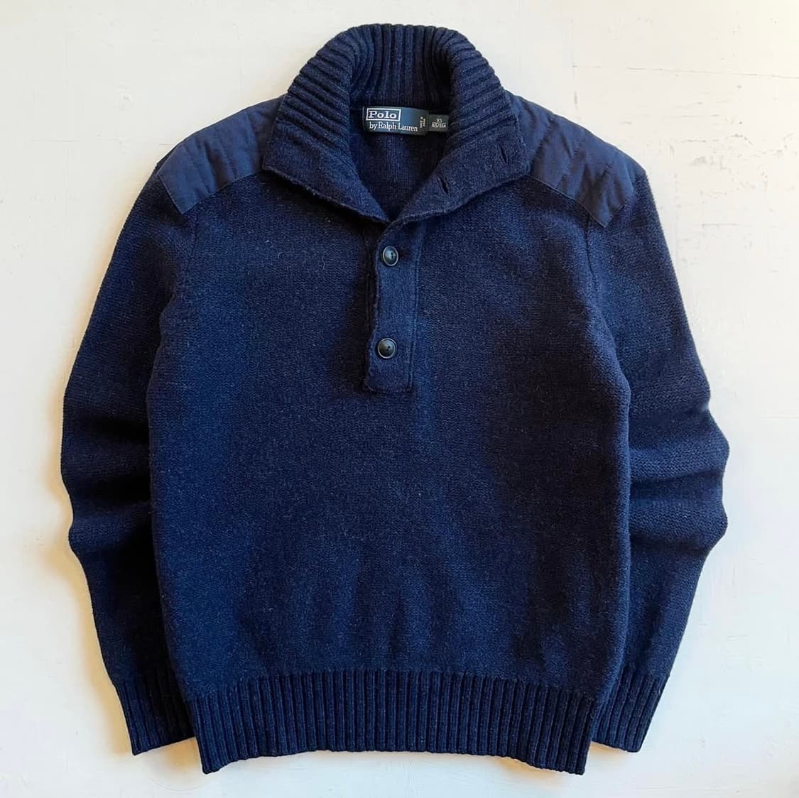 폴로랄프로렌 숄더 패치 버튼업 스웨터 상품이미지1
