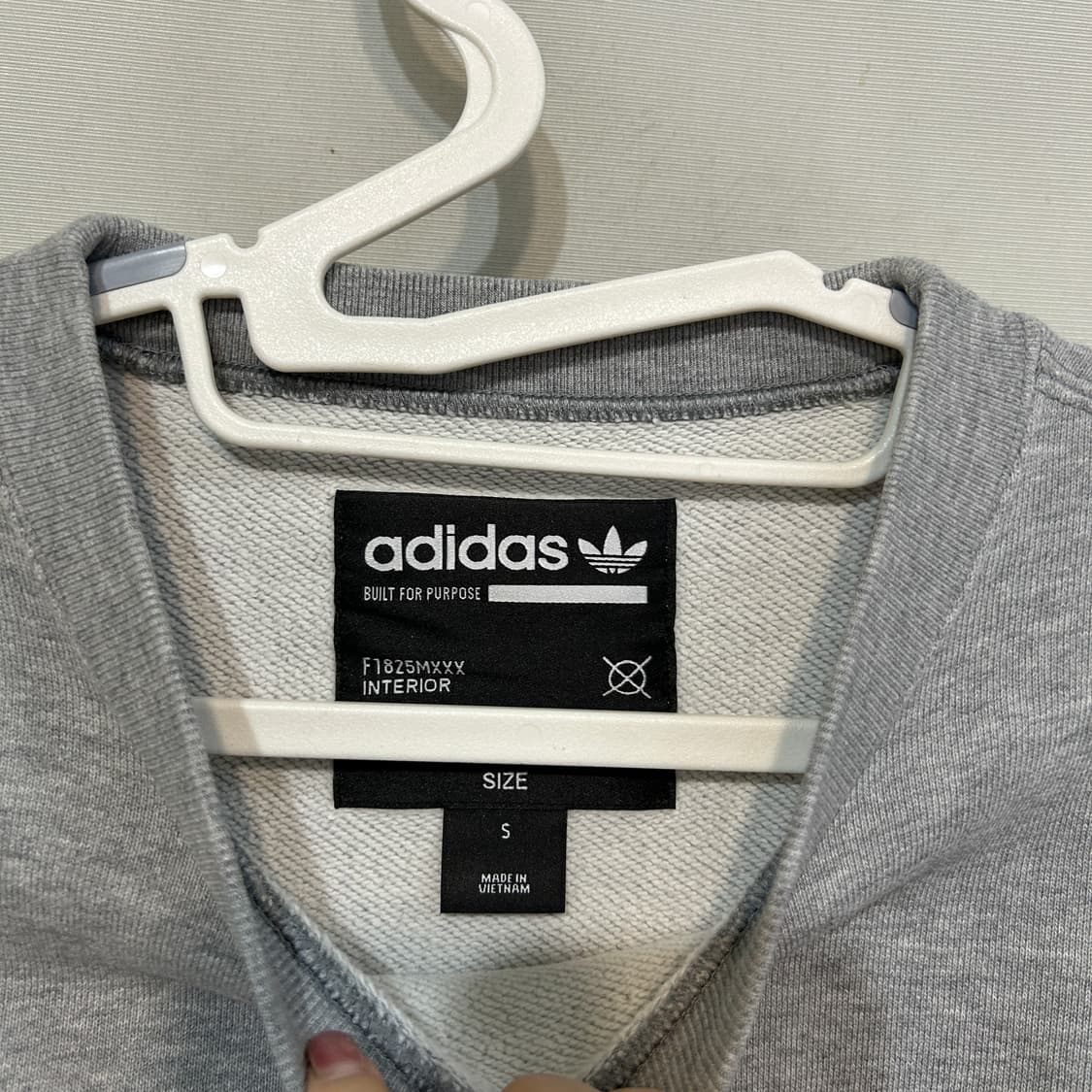 아디다스 여성 약기모 맨투맨 90 S 상품이미지2