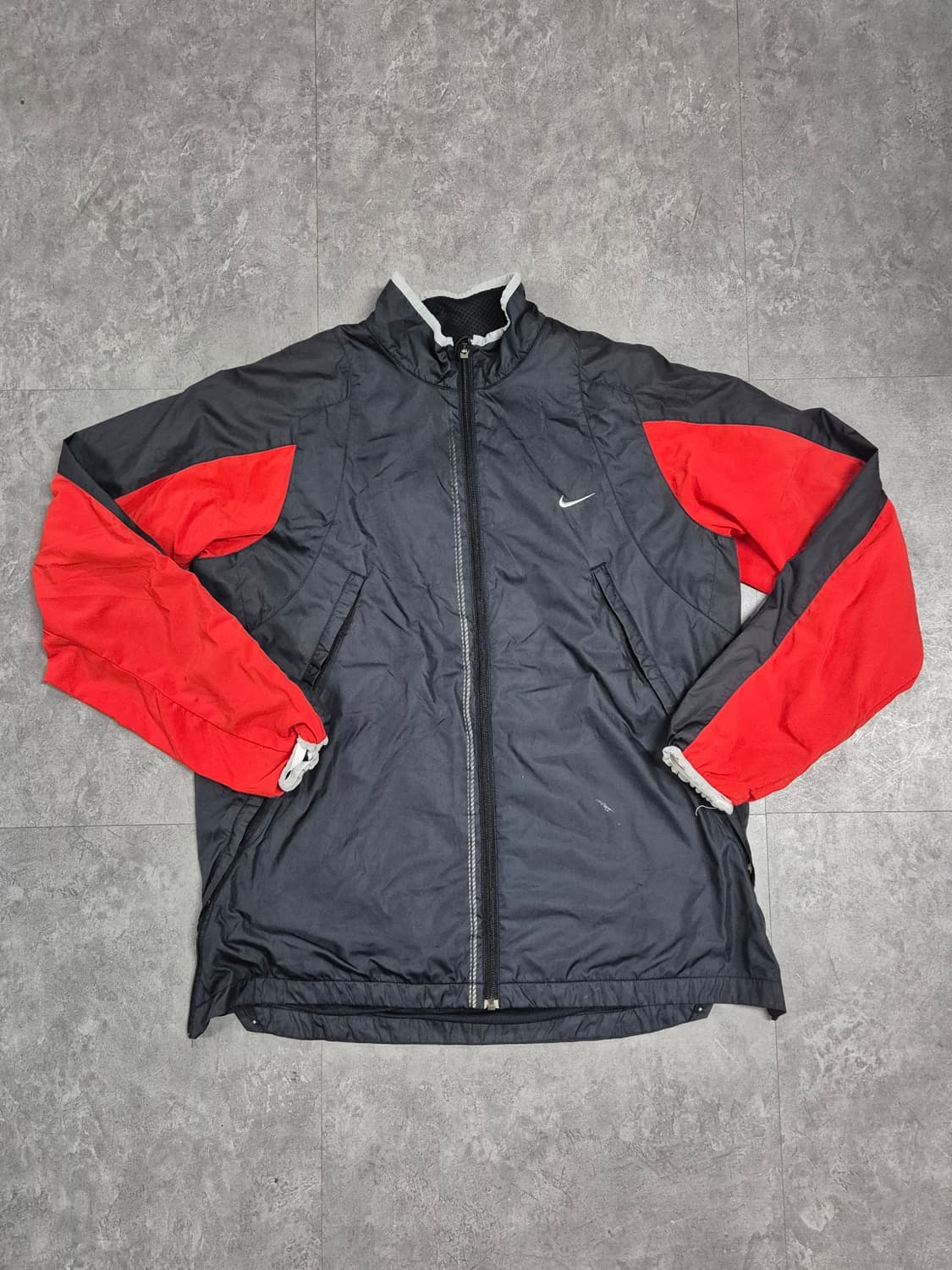 NIKE 바람막이 상품이미지1