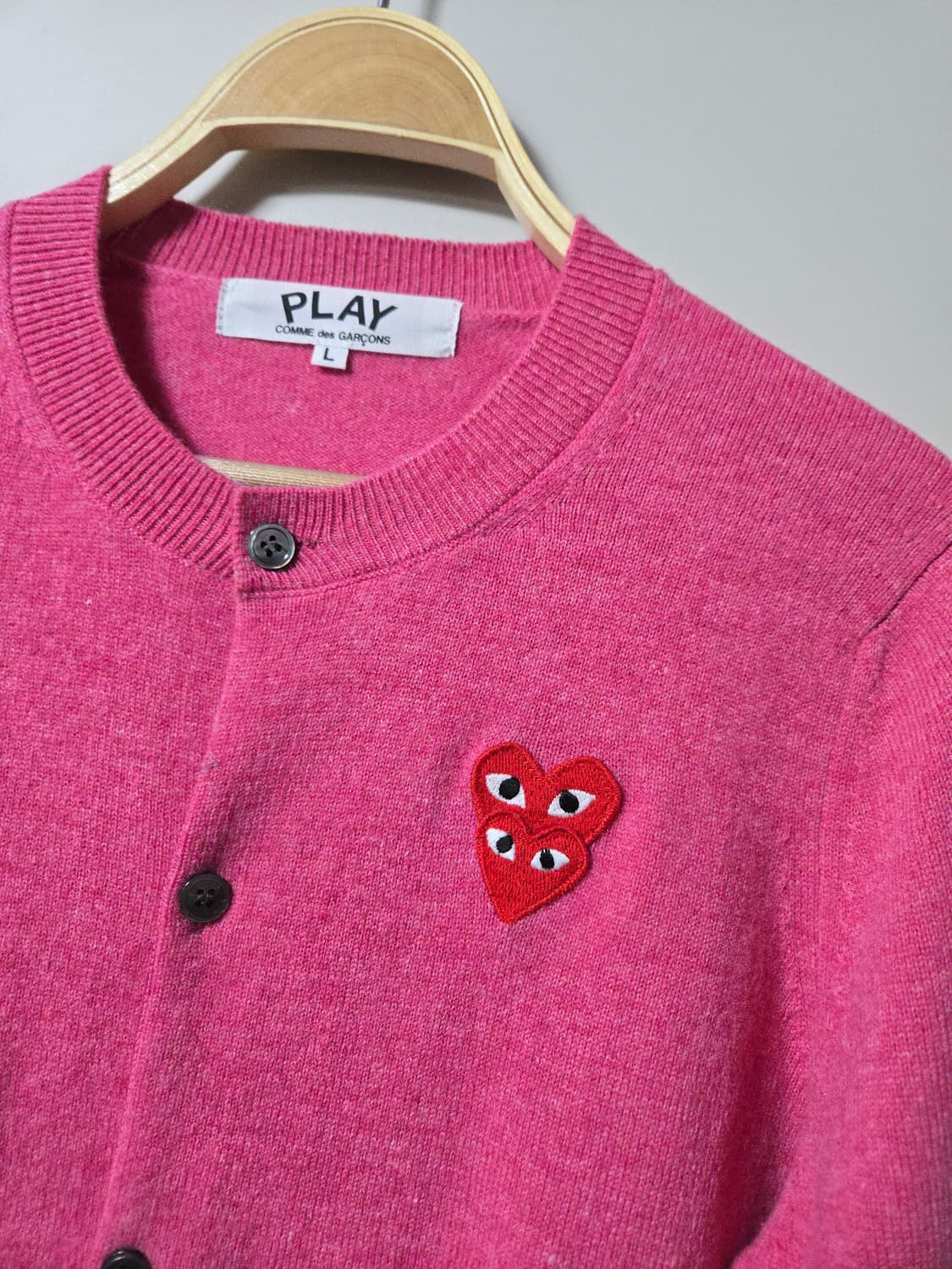 꼼데가르송 더블하트 핑크 가디건 (표기L) 실측  55반 상품이미지4