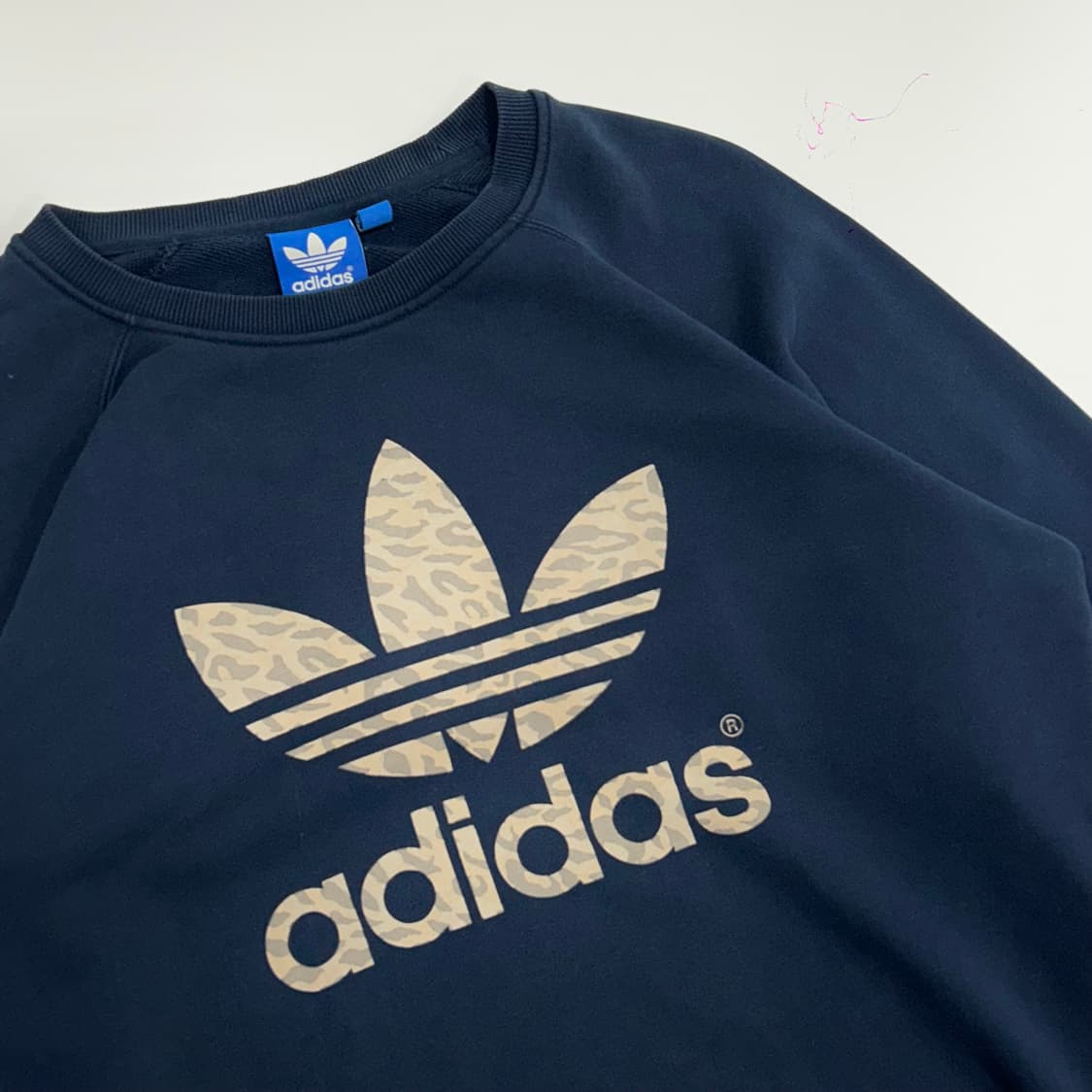 Adidas 아디다스 레오파드 파이어버드 앵클패치 맨투맨 상품이미지4