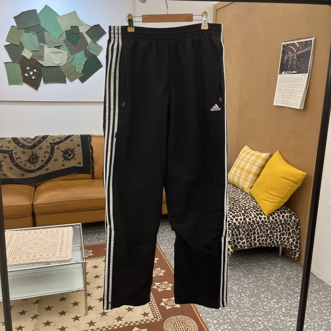 아디다스 올드스쿨 캐주얼 스포티 트랙팬츠 100 C09886 상품이미지3