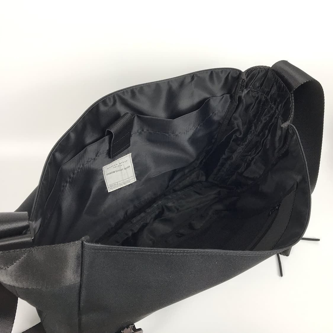 메종미네드 메신저백 크로스백 가방 상품이미지8