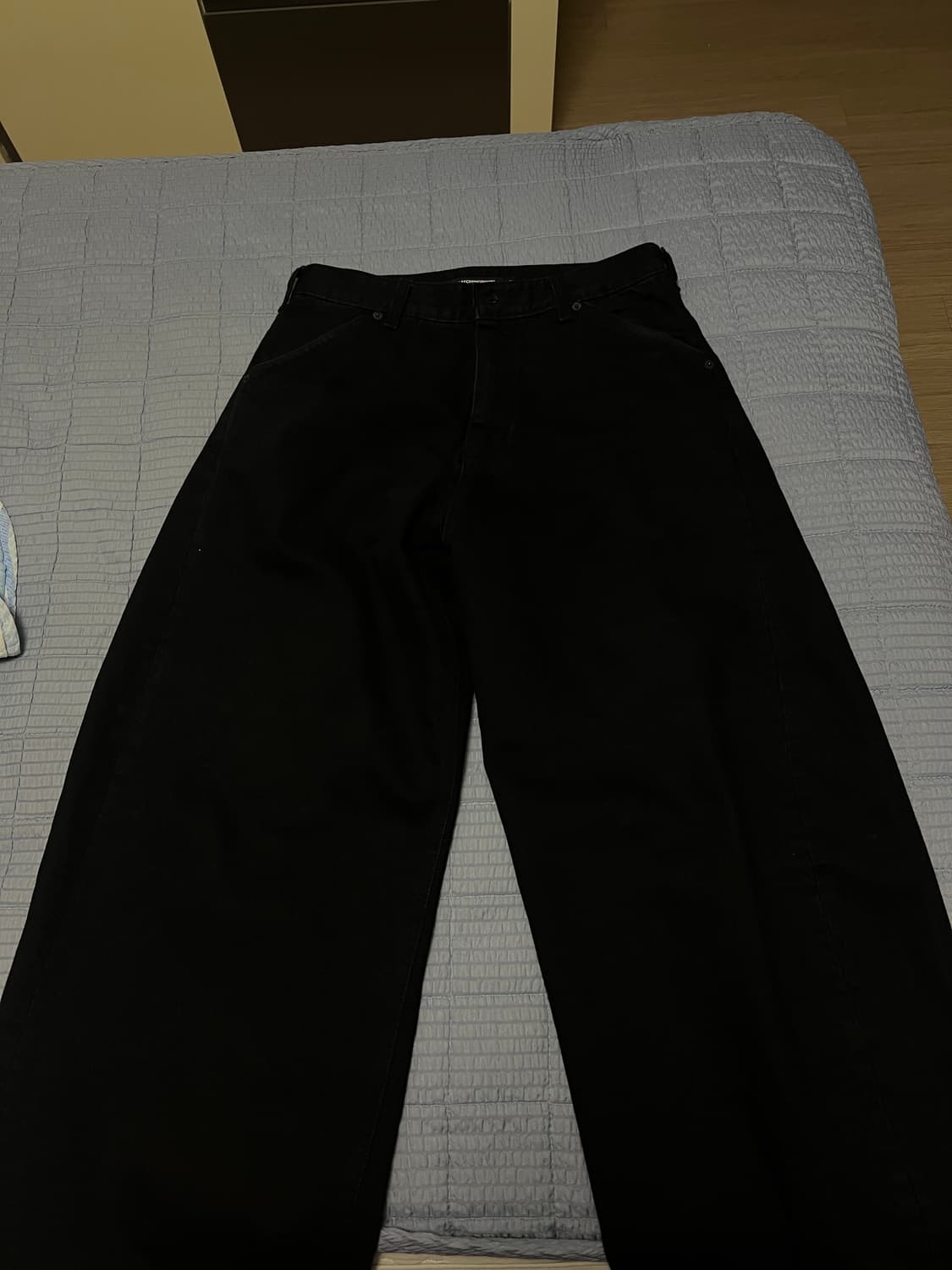 해칭룸 와이드 커브진 블랙 상품이미지3