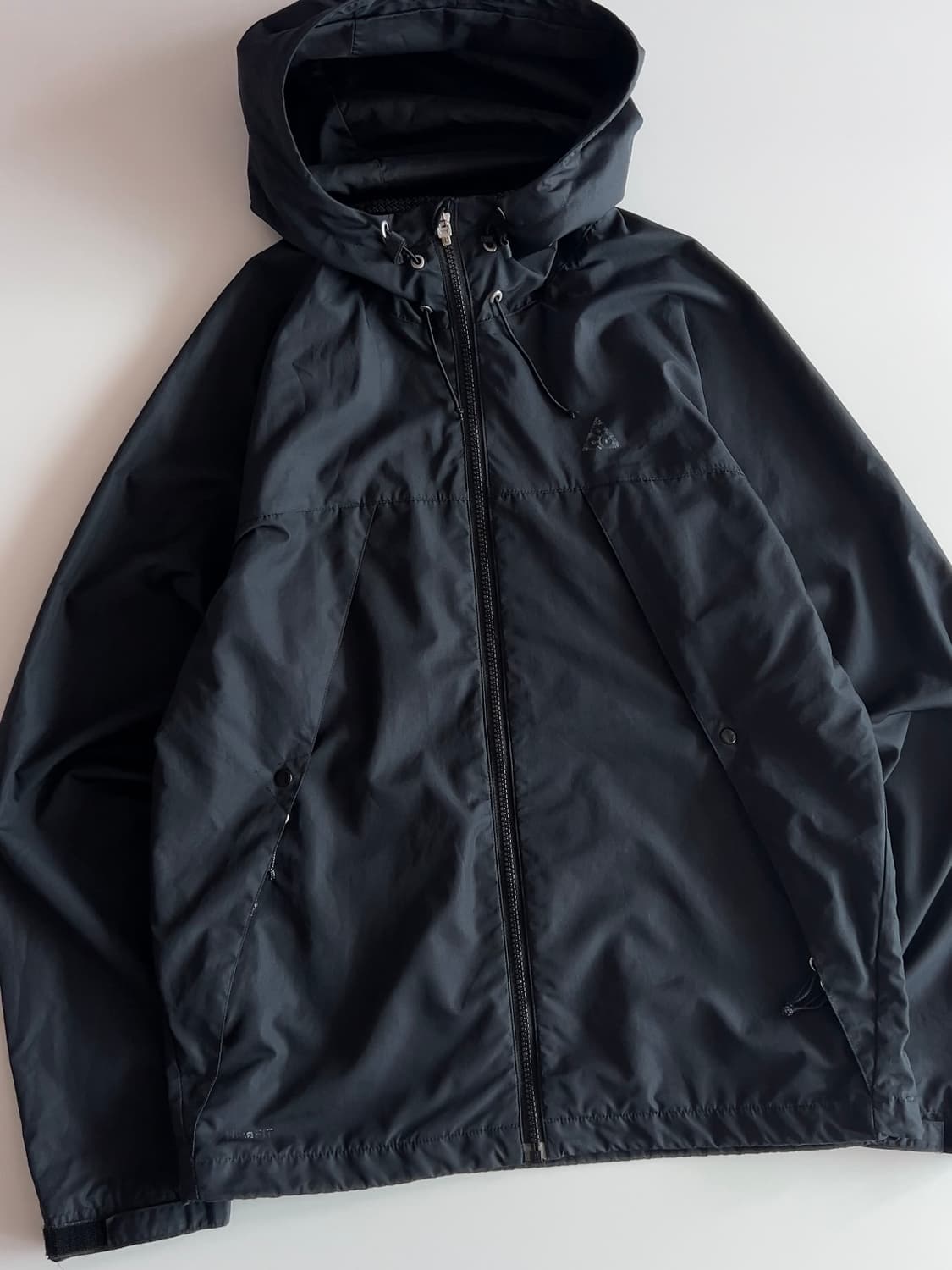 나이키 ACG 바람막이 M 상품이미지2