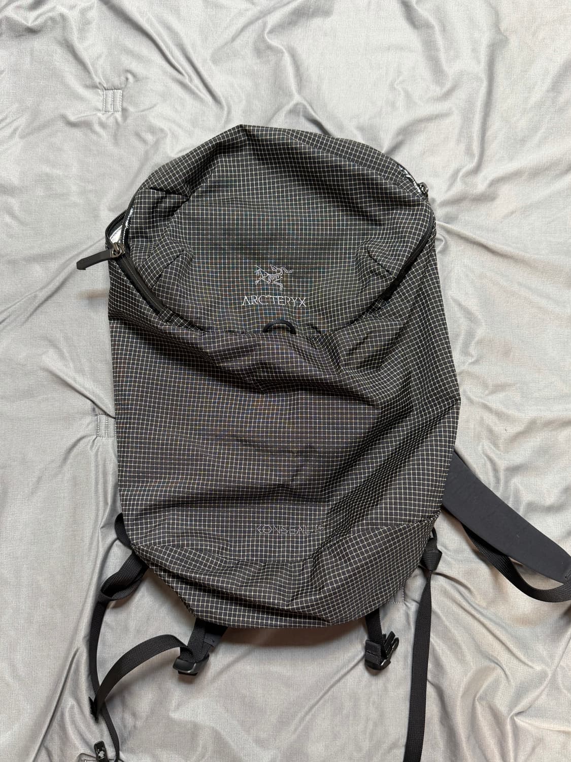 아크테릭스 컨실 상품이미지1