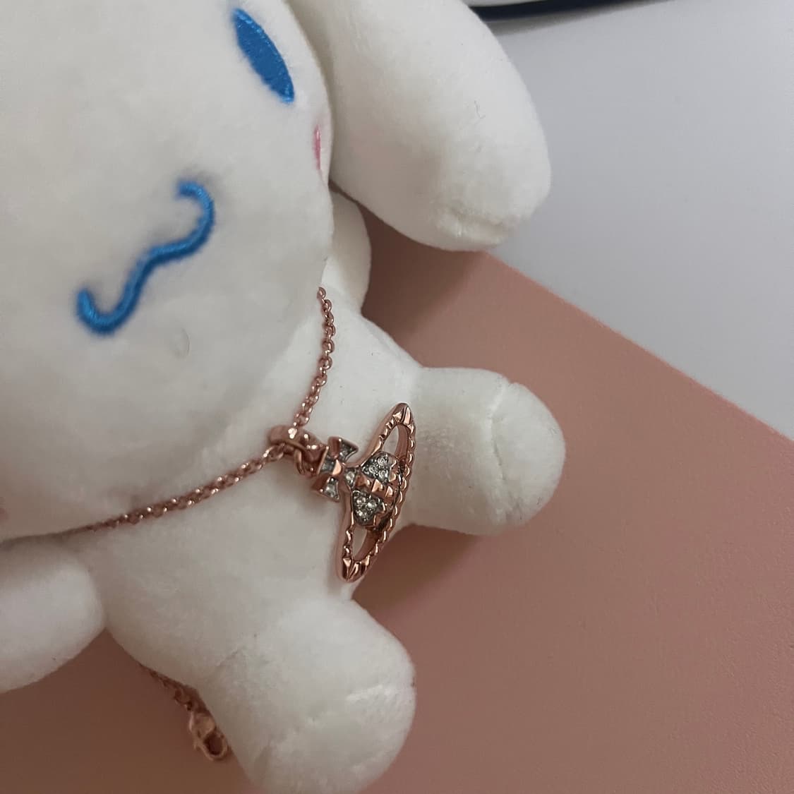 비비안웨스트우드 메이페어 바스 릴리프 목걸이 로즈골드 상품이미지5