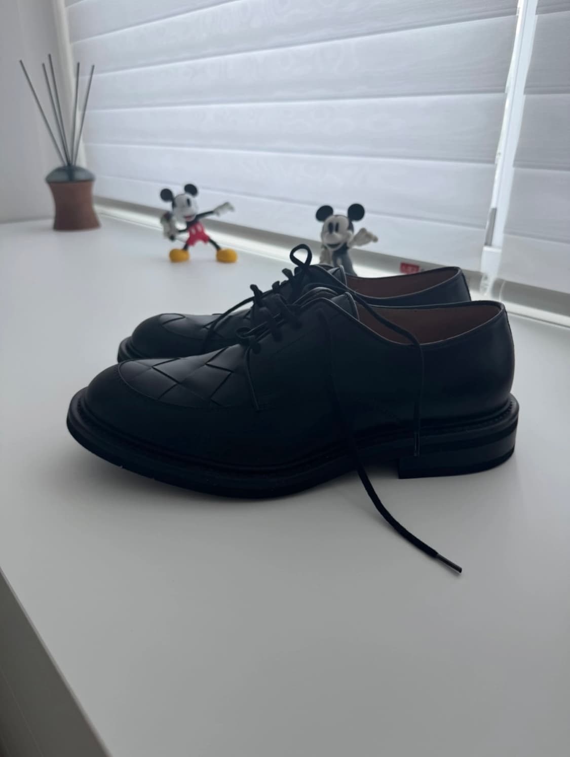 보테가베네타 인트레치아토 더비 43 상품이미지2