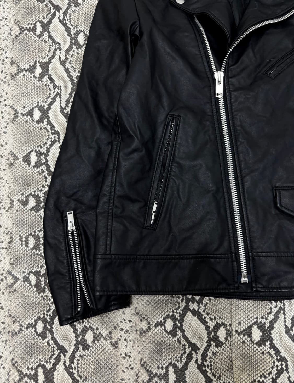 Vintage Chic mood Leather Jacket 상품이미지2