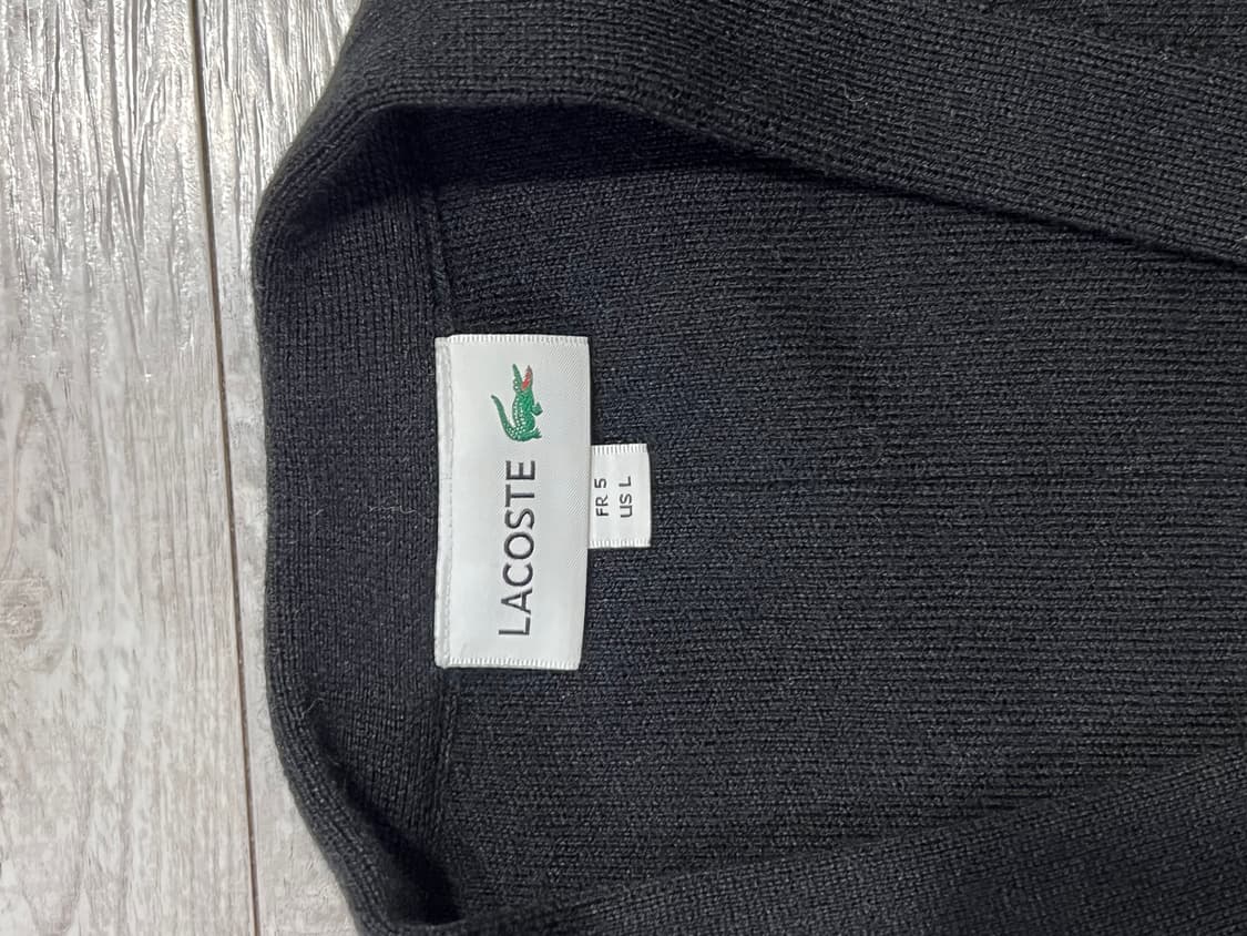 라코스테 V넥 가디건 105(5사이즈) 거의새것 상태 최상 상품이미지2