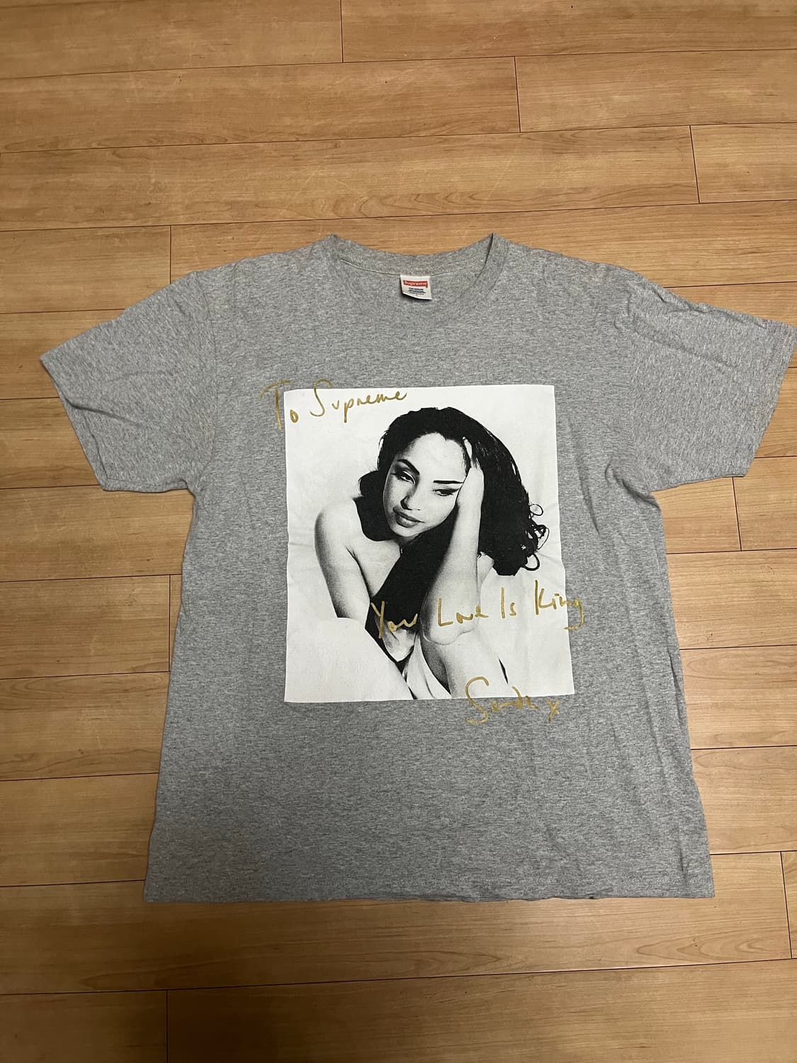 슈프림 샤데이 sade L 티셔츠 상품이미지1