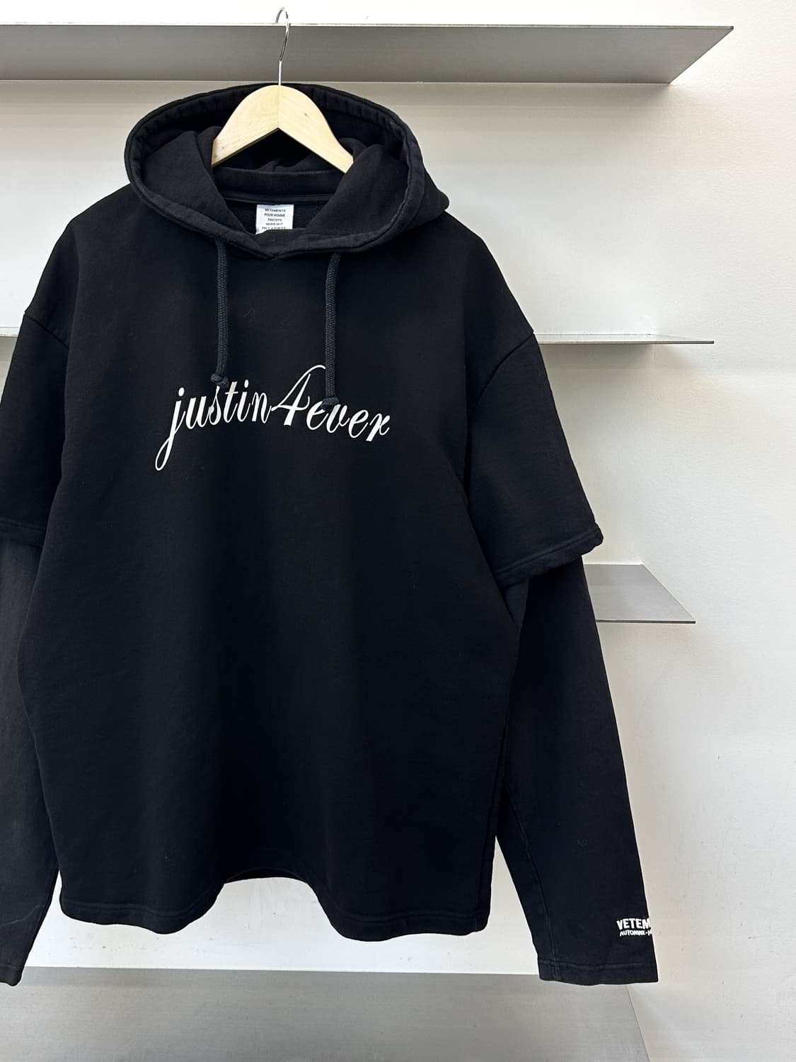 베트멍 17aw 저스틴 포에버 후드티 상품이미지2