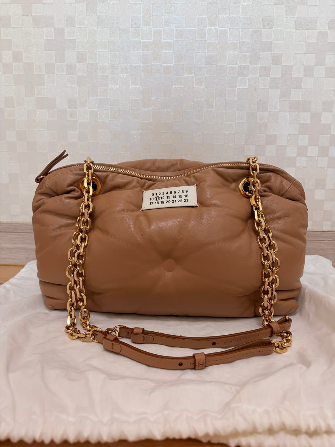 메종마르지엘라 글램 슬램 숄더백 베이지 상품이미지2