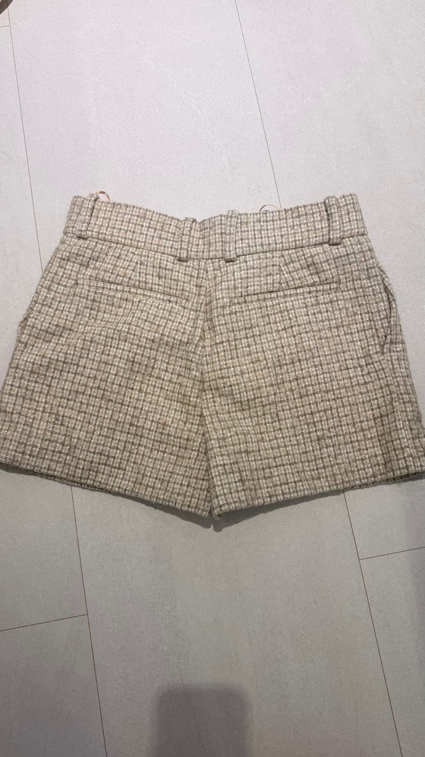 끌로에 트위드 반바지 상품이미지2