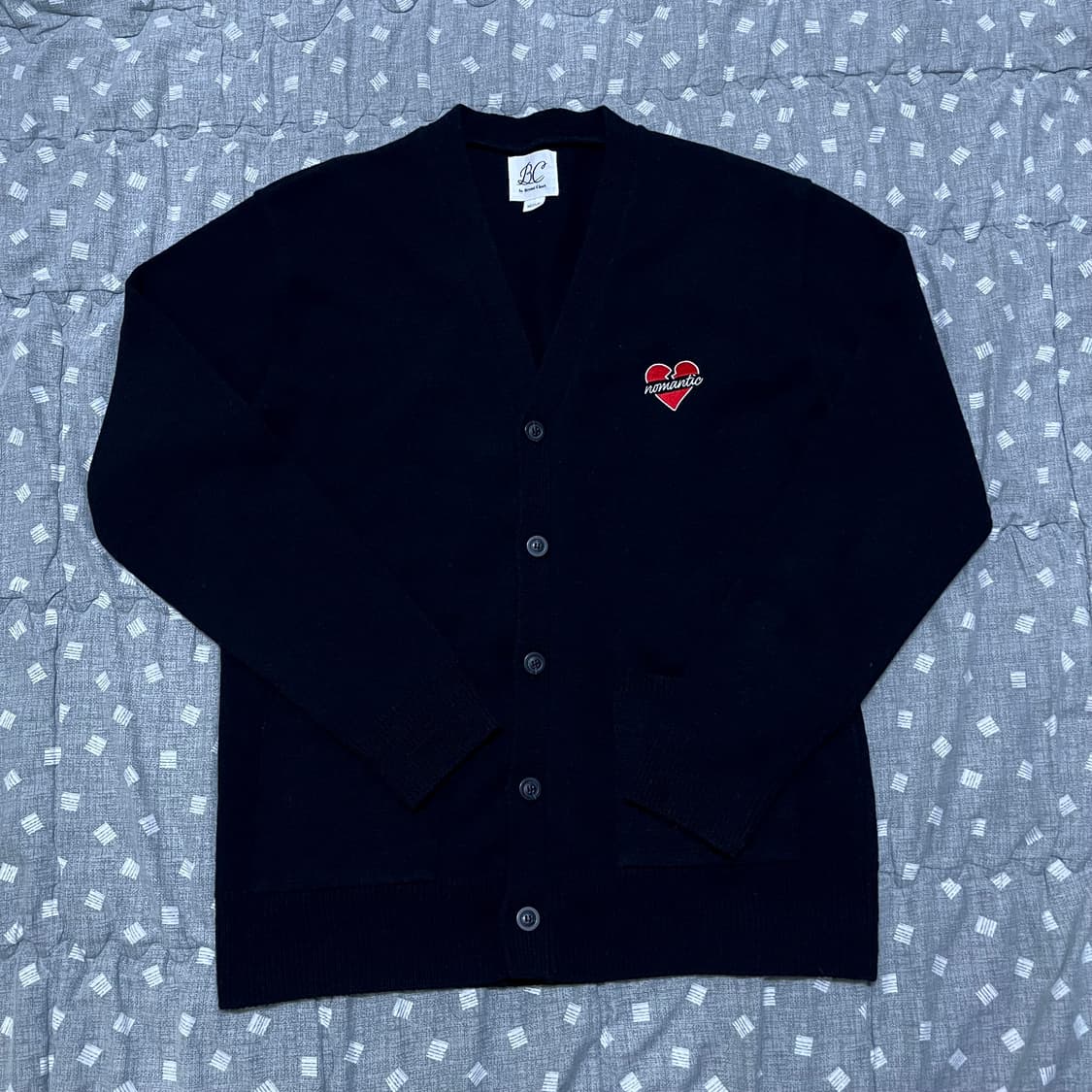 [남녀공용, M] 비욘드클로젯 노맨틱 가디건 블랙 상품이미지2