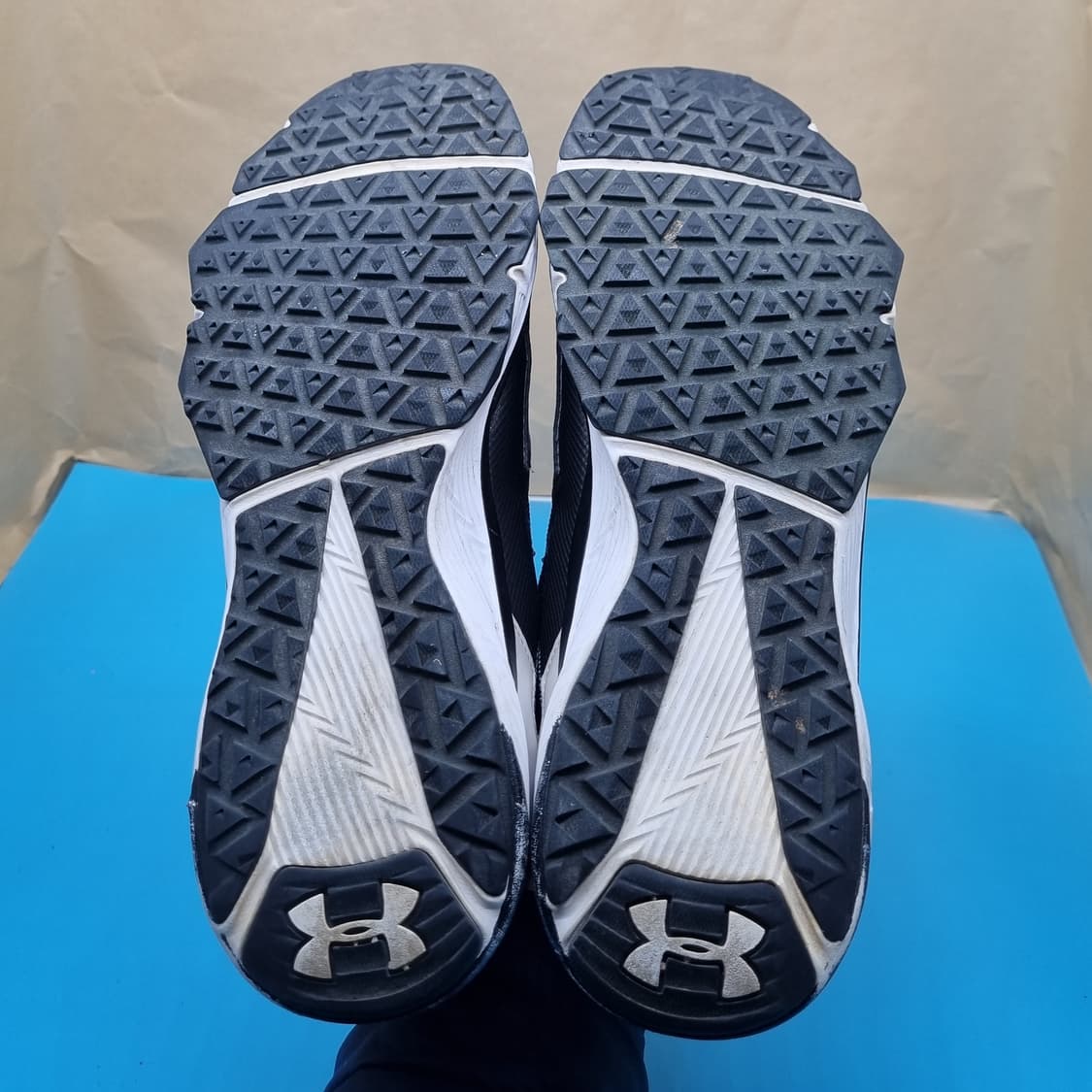 언더아머 인조잔디 야구화285 상품이미지3