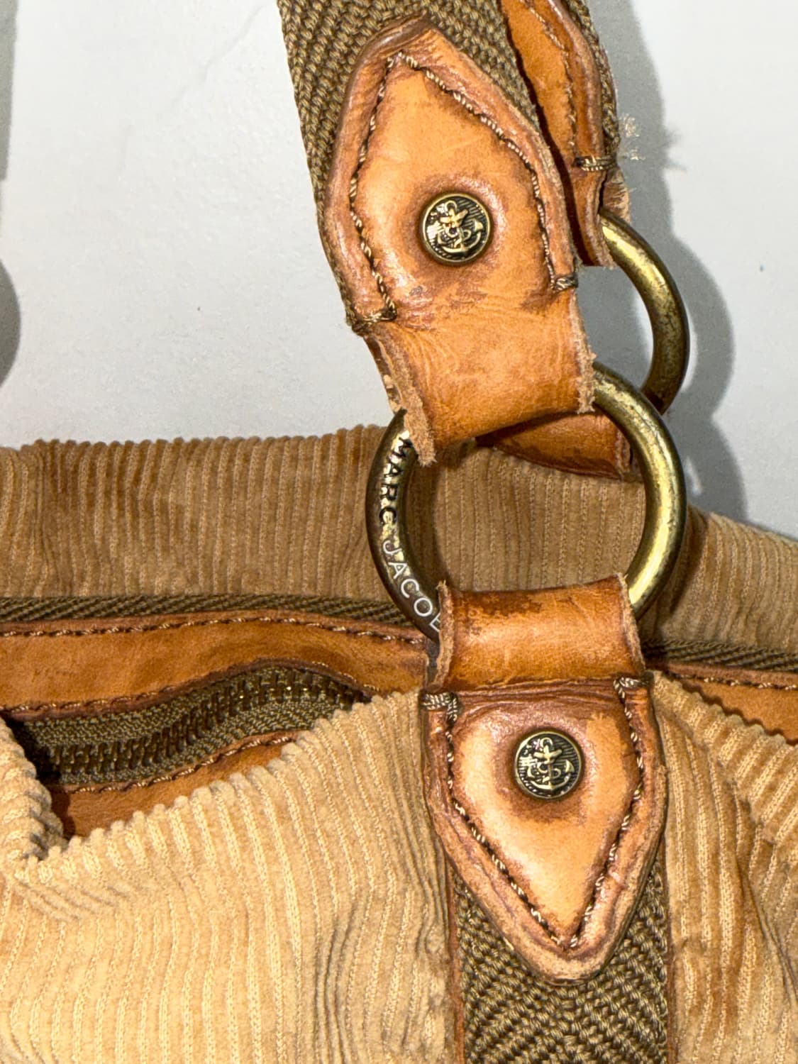 Marc by Marc Jacobs brown corduroy 토트백  상품이미지3