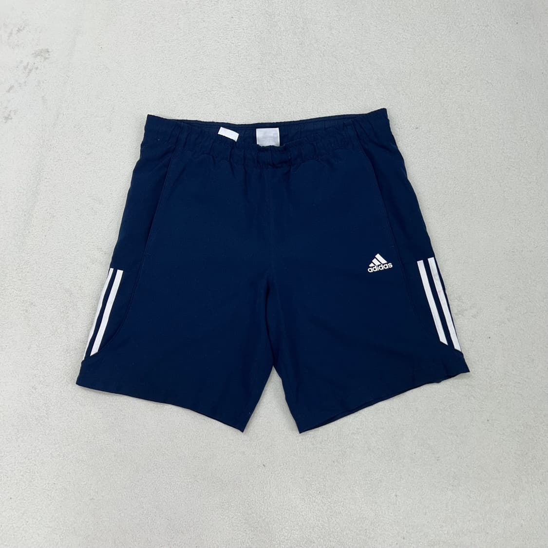 Adidas navy shorts 상품이미지3