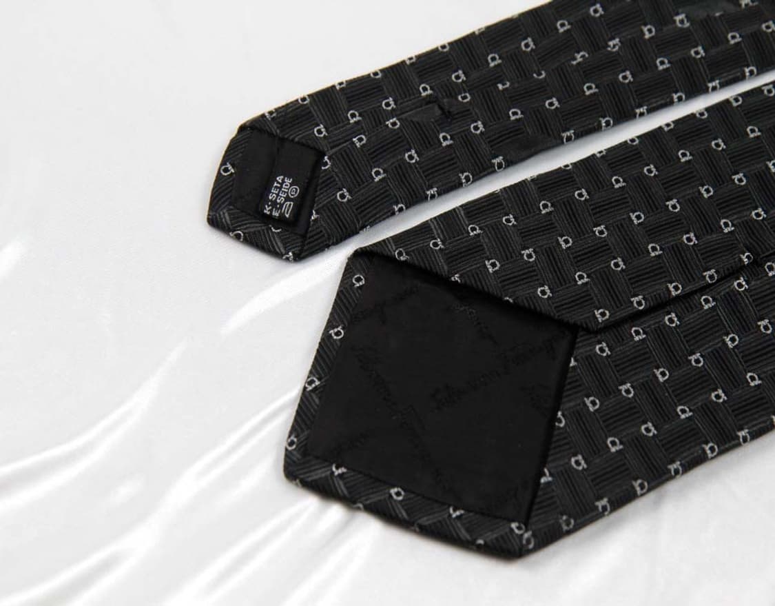 페라가모 9.3cm A+등급 간치니 남자 명품 넥타이 상품이미지4