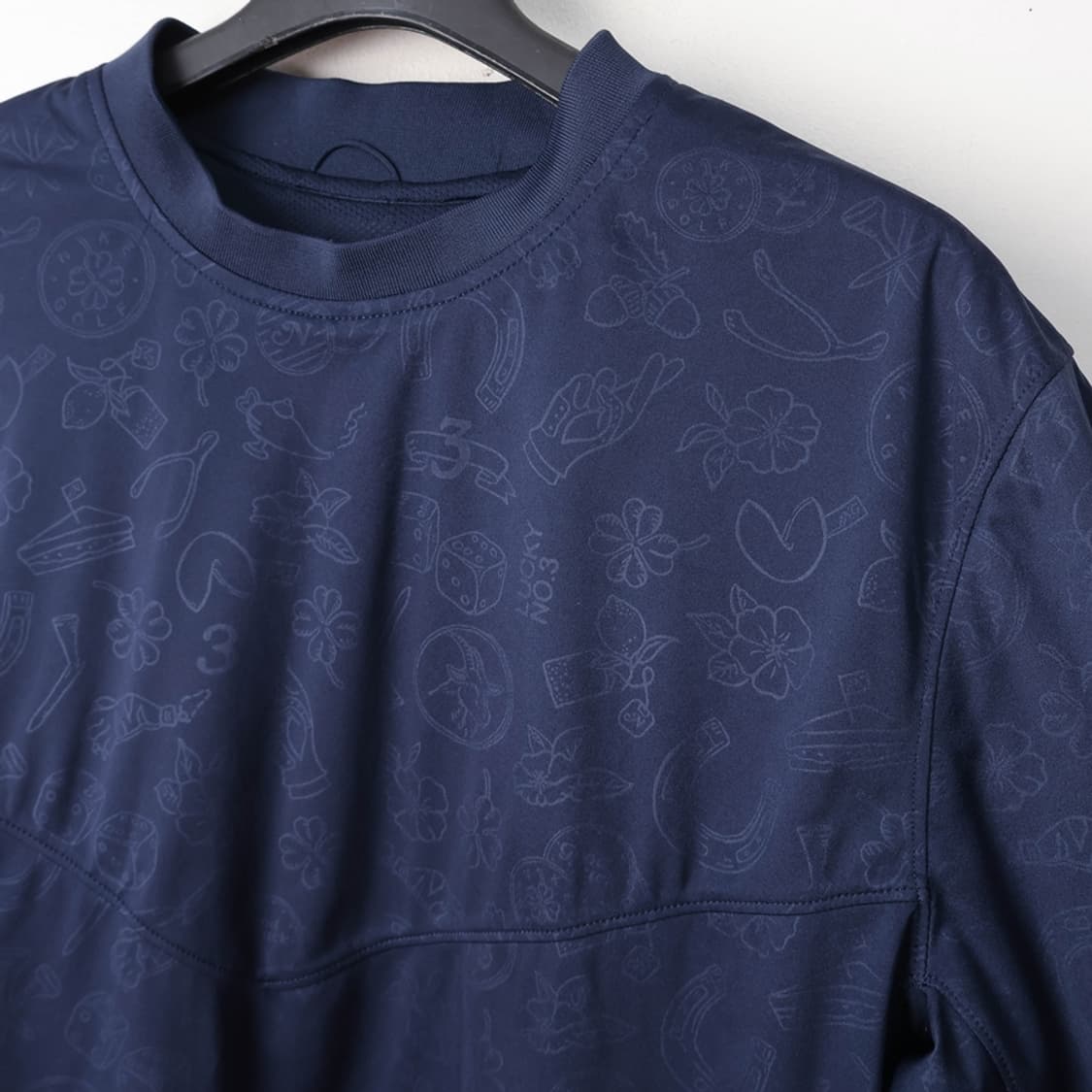 100/나이키 골프 엠보스 쉴드 크루 탑 상품이미지3