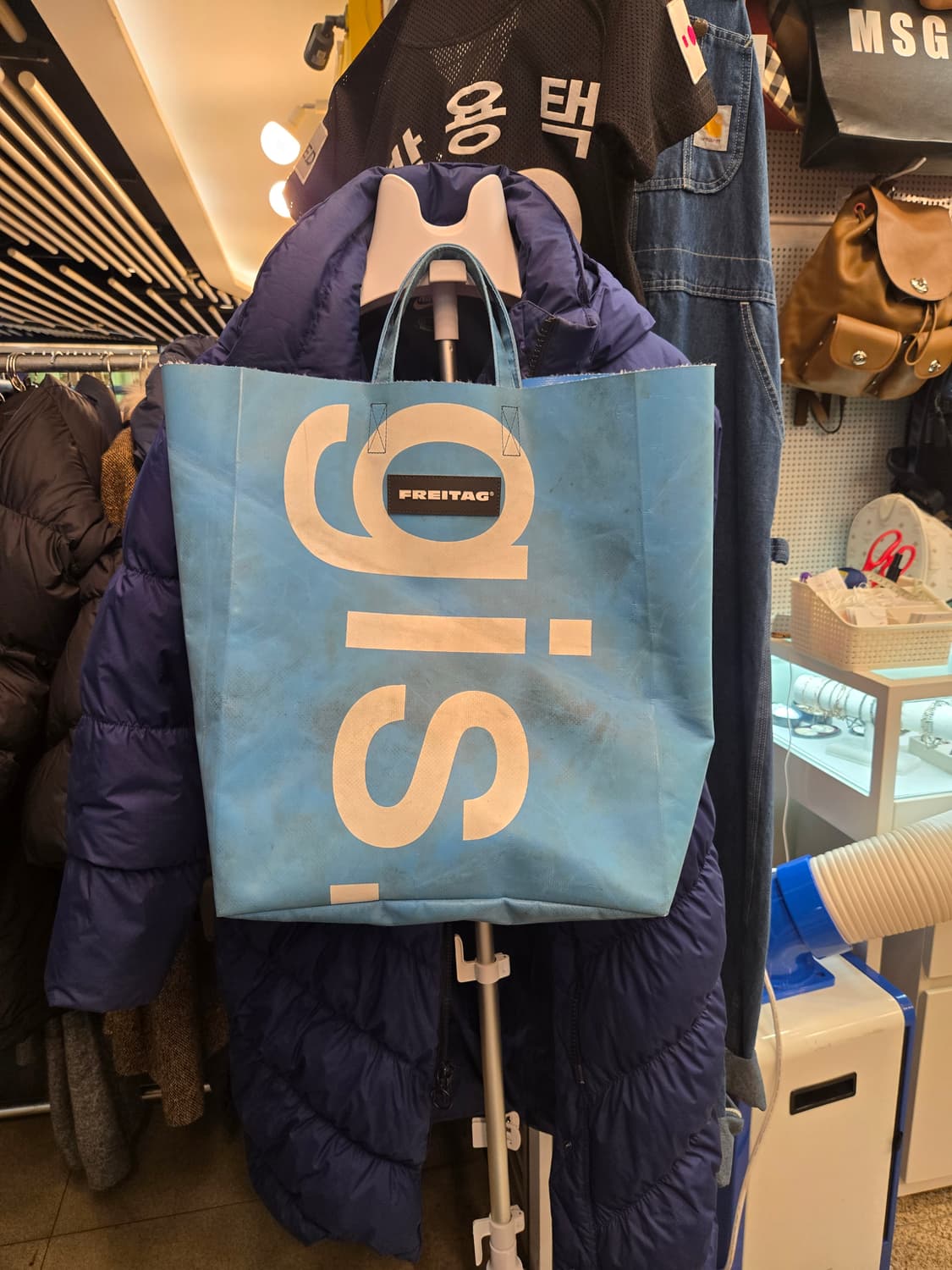 [쿨거환영]프라이탁 F52 마이애미 바이스 'gis' 프린팅 (희귀템) 상품이미지1