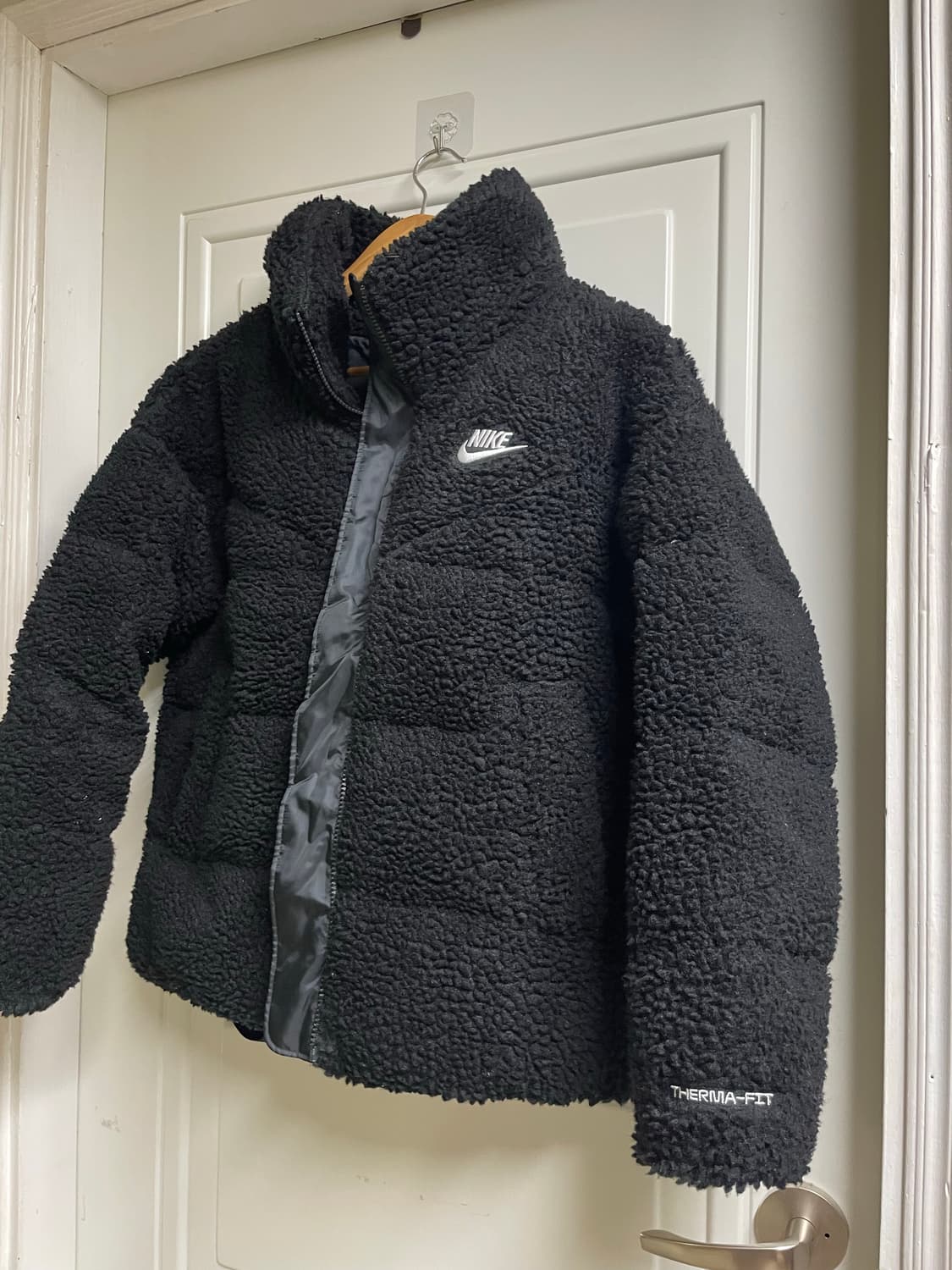 나이키 우먼스 쉐르파 뽀글이 패딩 자켓 DV6676-010 상품이미지3