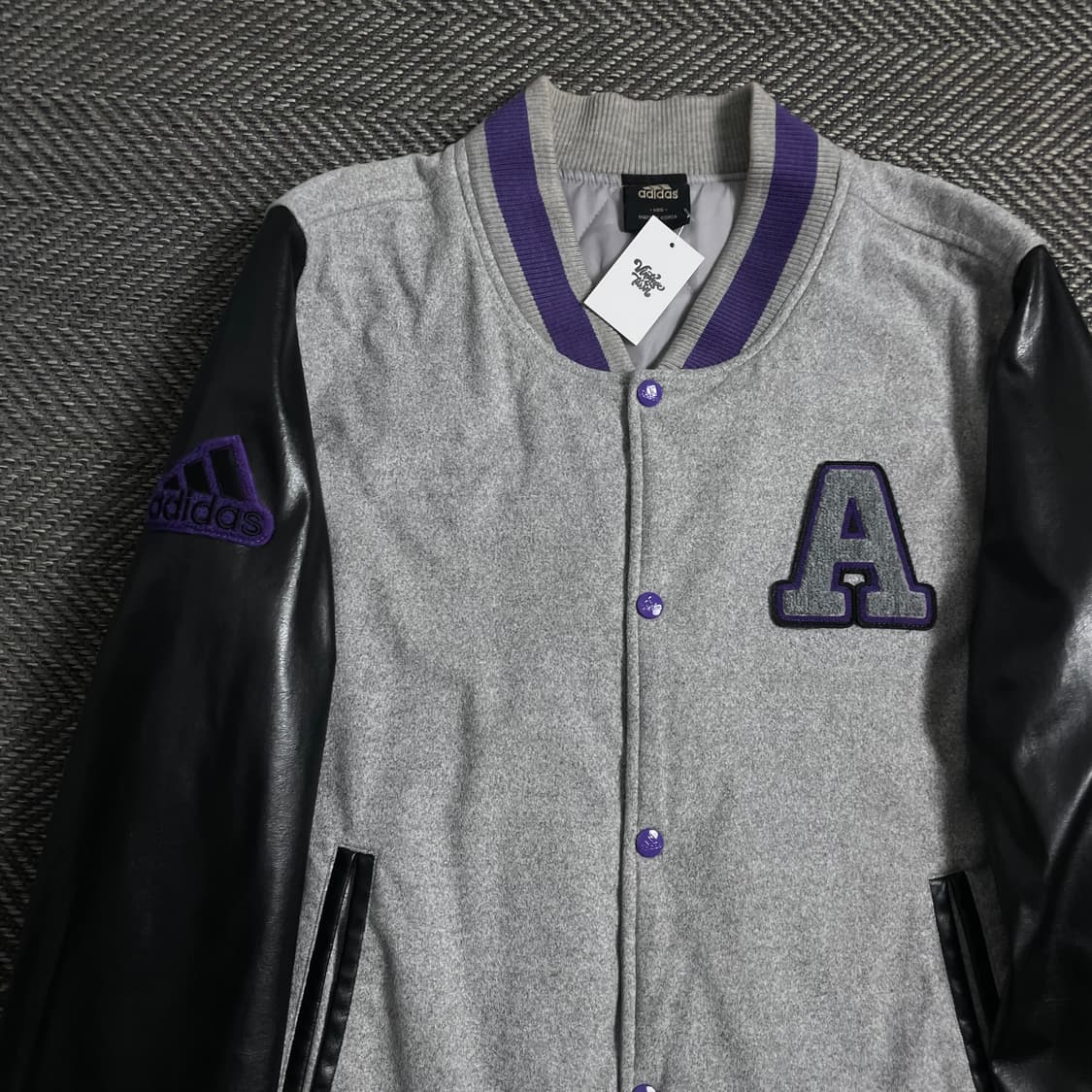 아디다스 빅로고 레더 스웻 바시티 자켓o 4026 상품이미지4