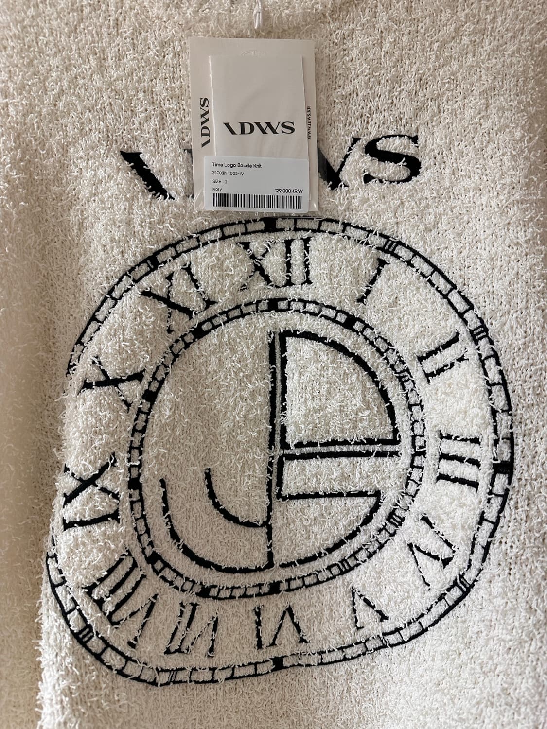 [새상품] 아이돈워너셀 IDWS 타임로고 니트 아이보리 상품이미지5