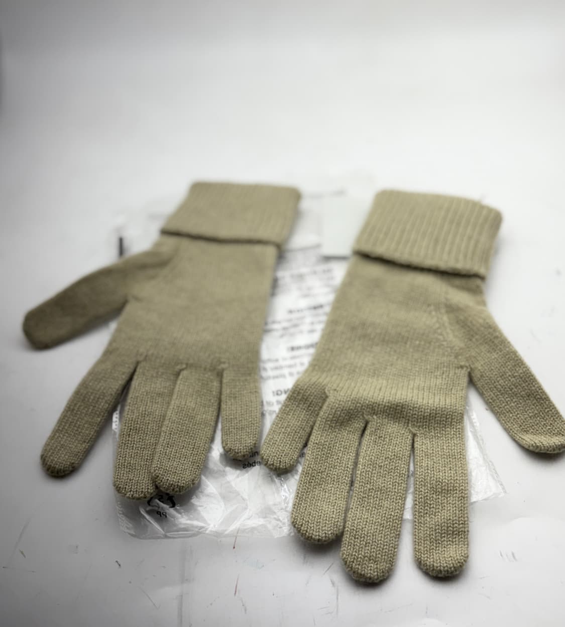 정품)버버리 캐시미어 장갑 상품이미지5