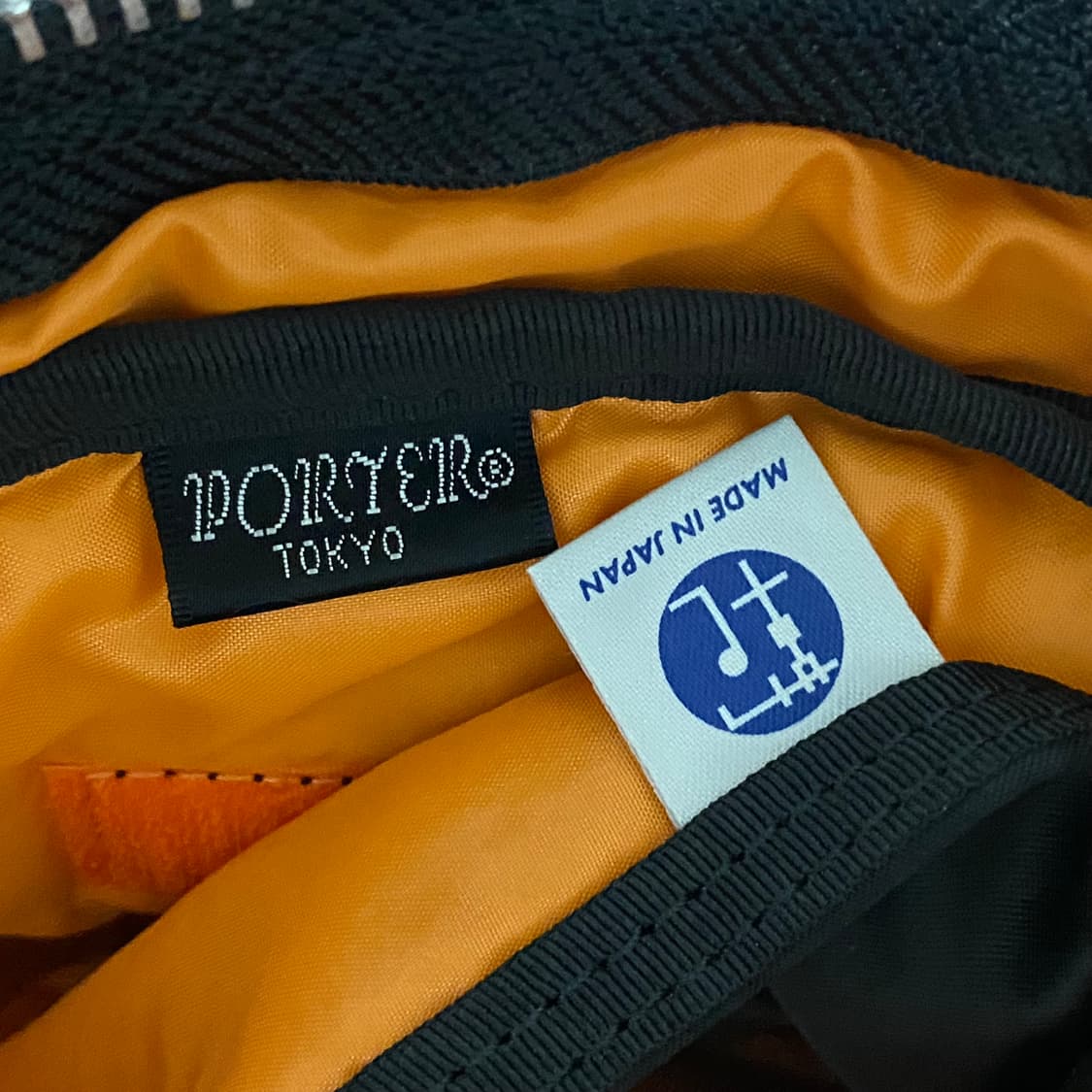 미품)PORTER 포터 탱커 숄더백 L 블랙 상품이미지10