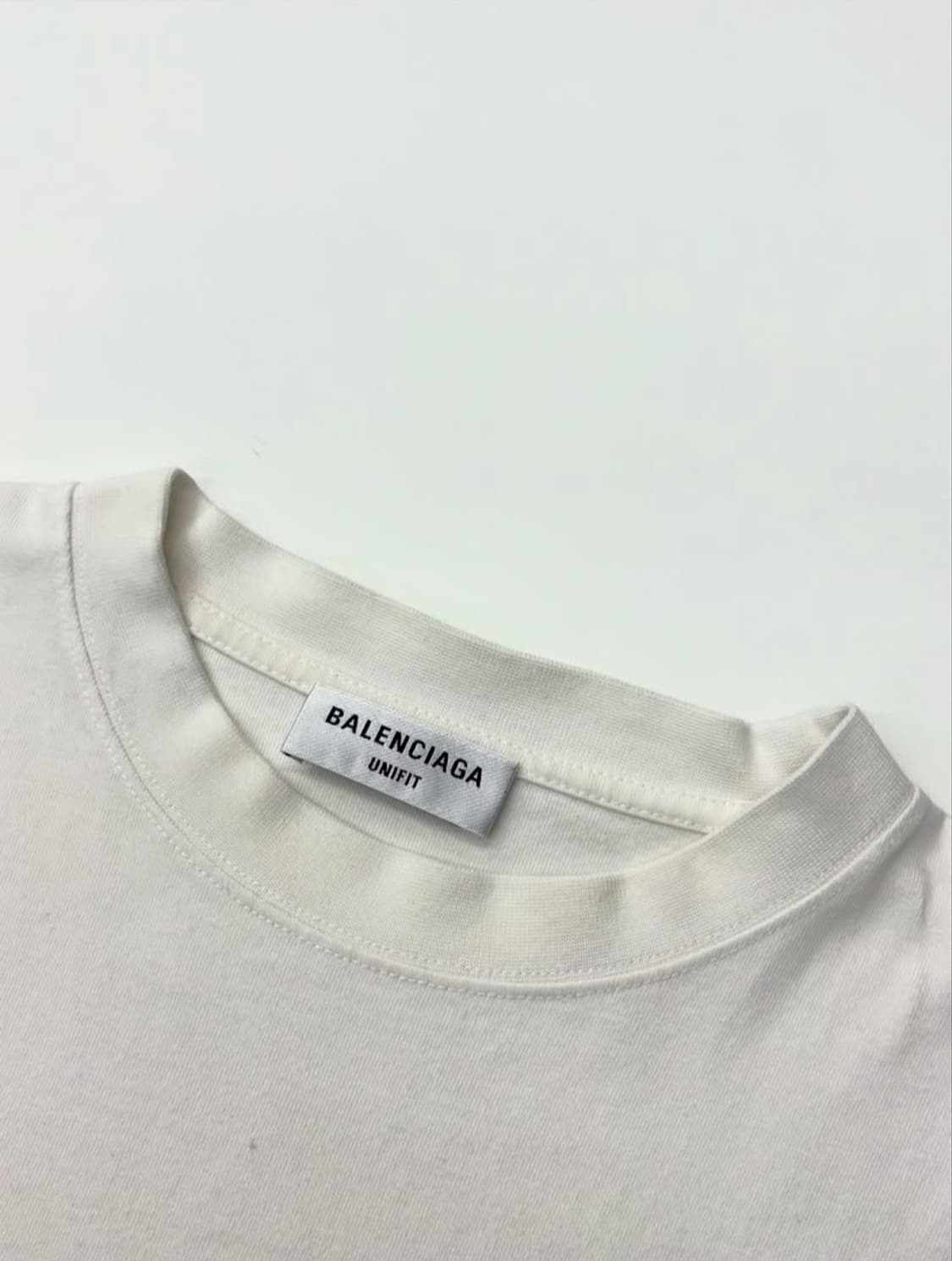 Balenciaga 발렌시아가 x 심슨 콜라보 화이트 반팔 티  상품이미지6