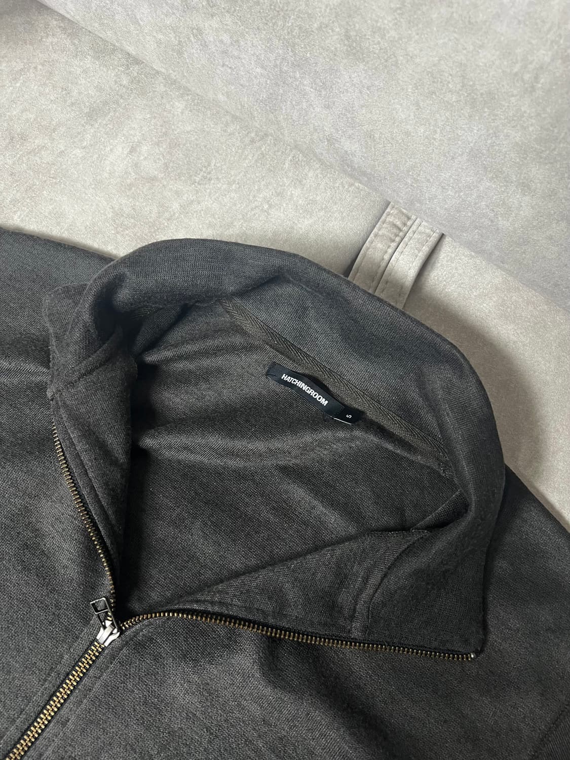 해칭룸 더블 슬리브 트랙 가디건 다크 카키 상품이미지6